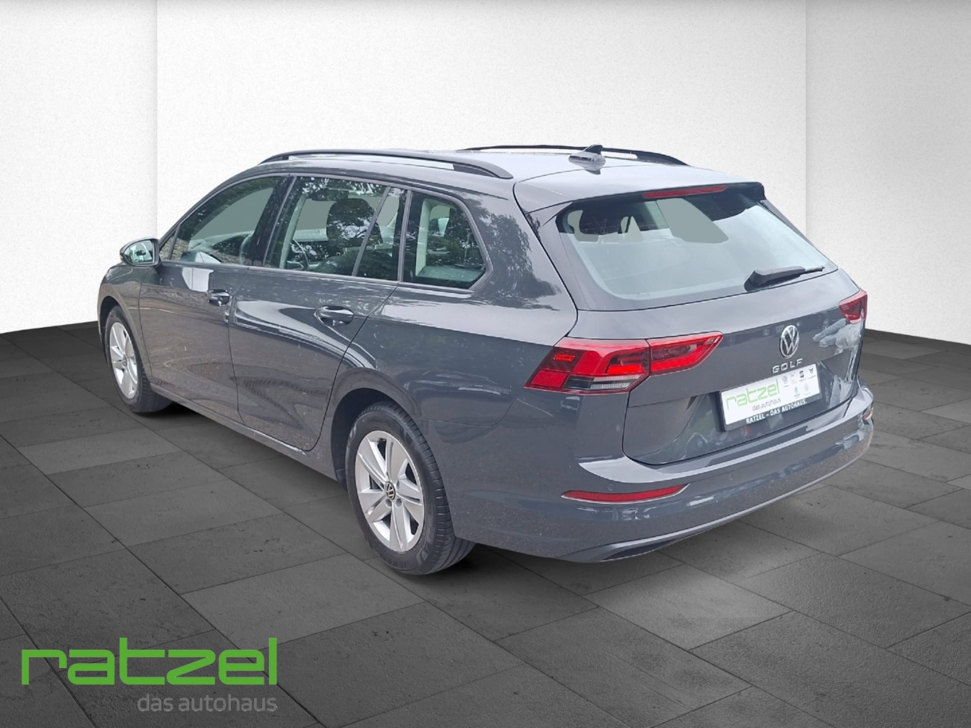 Volkswagen Golf Variant Life