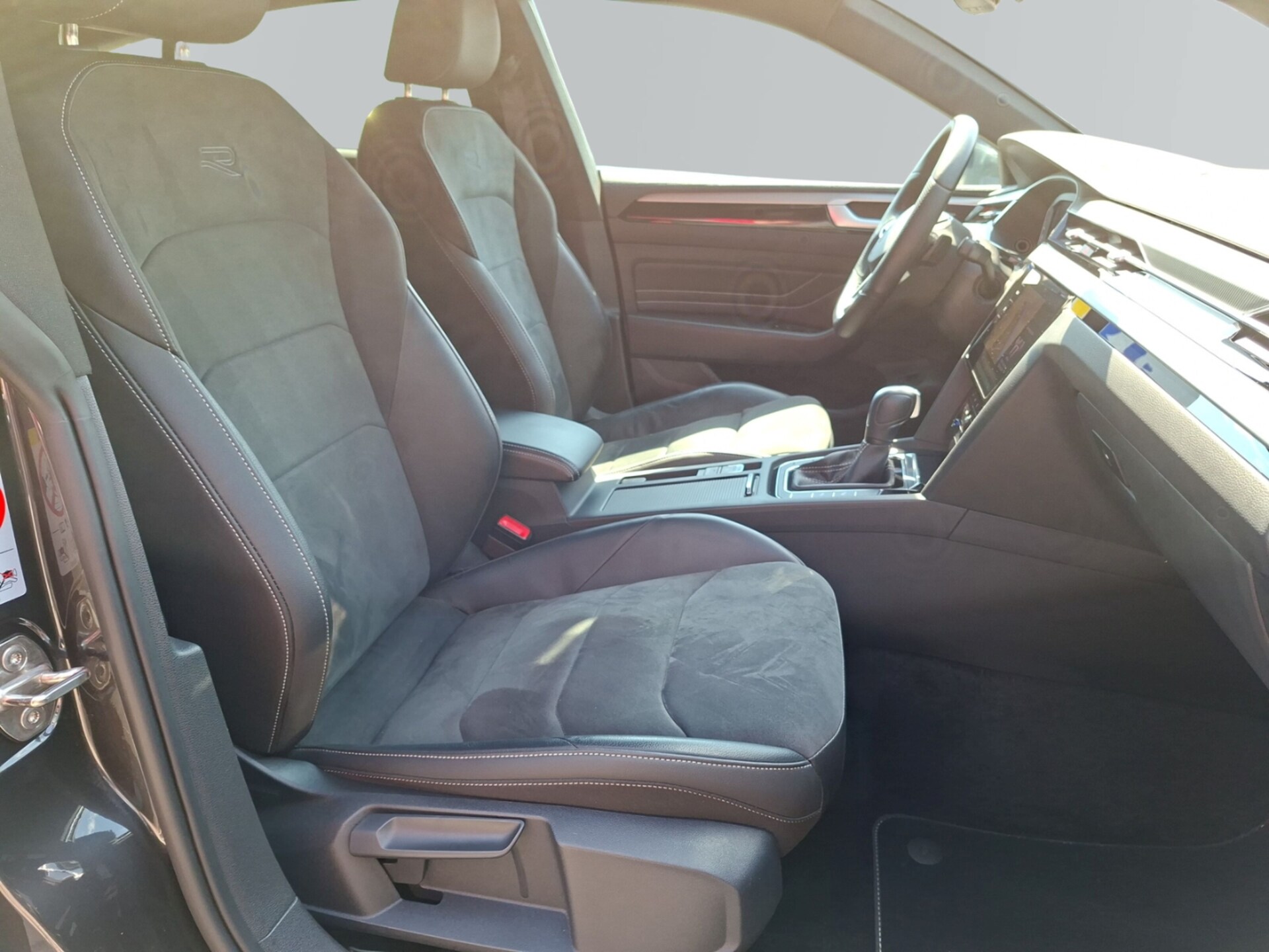 Volkswagen Arteon R-Line