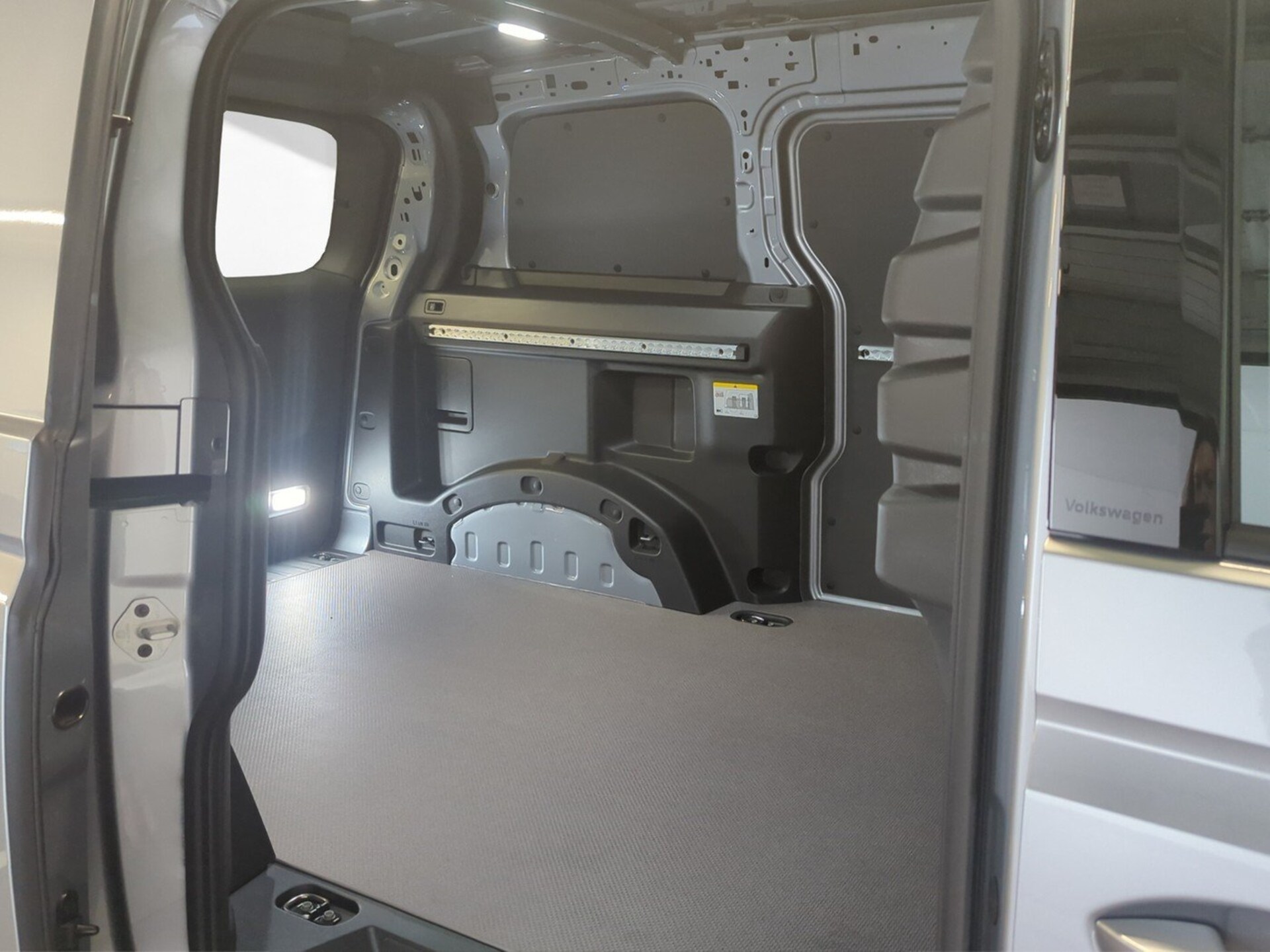 Volkswagen ID. Buzz Cargo Basis-Modell