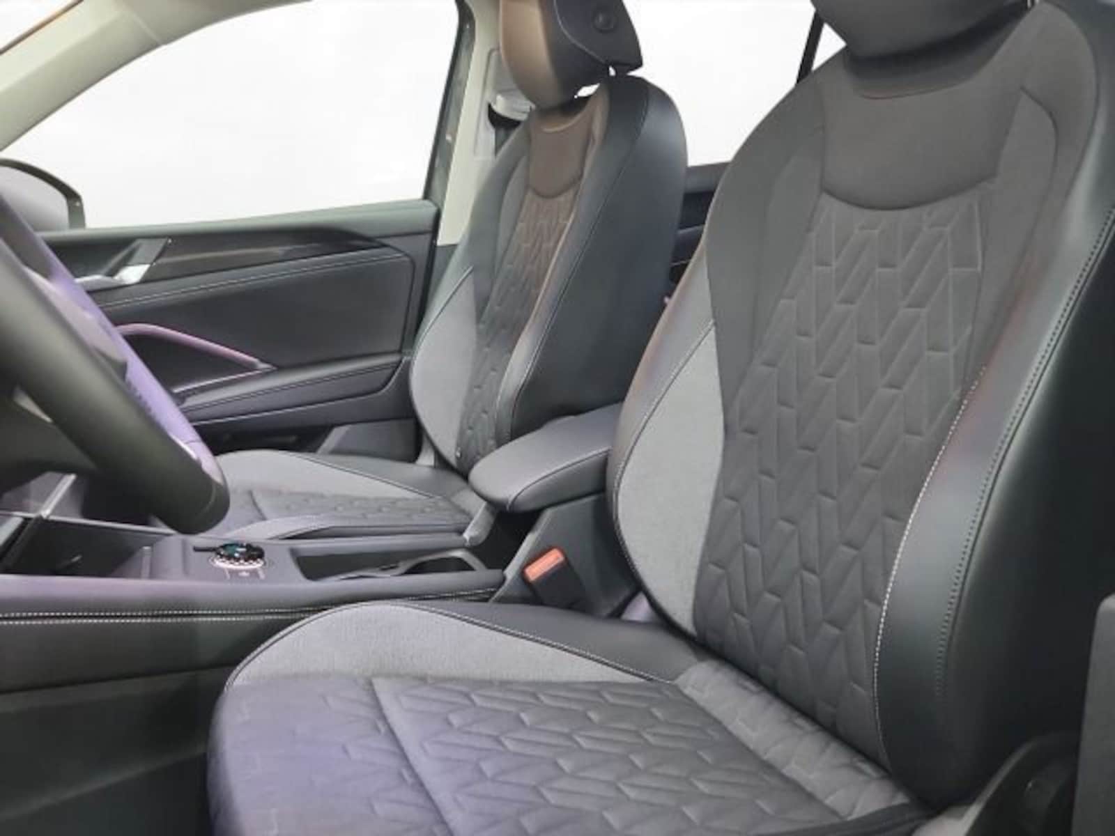 Volkswagen Tiguan – Bild 11