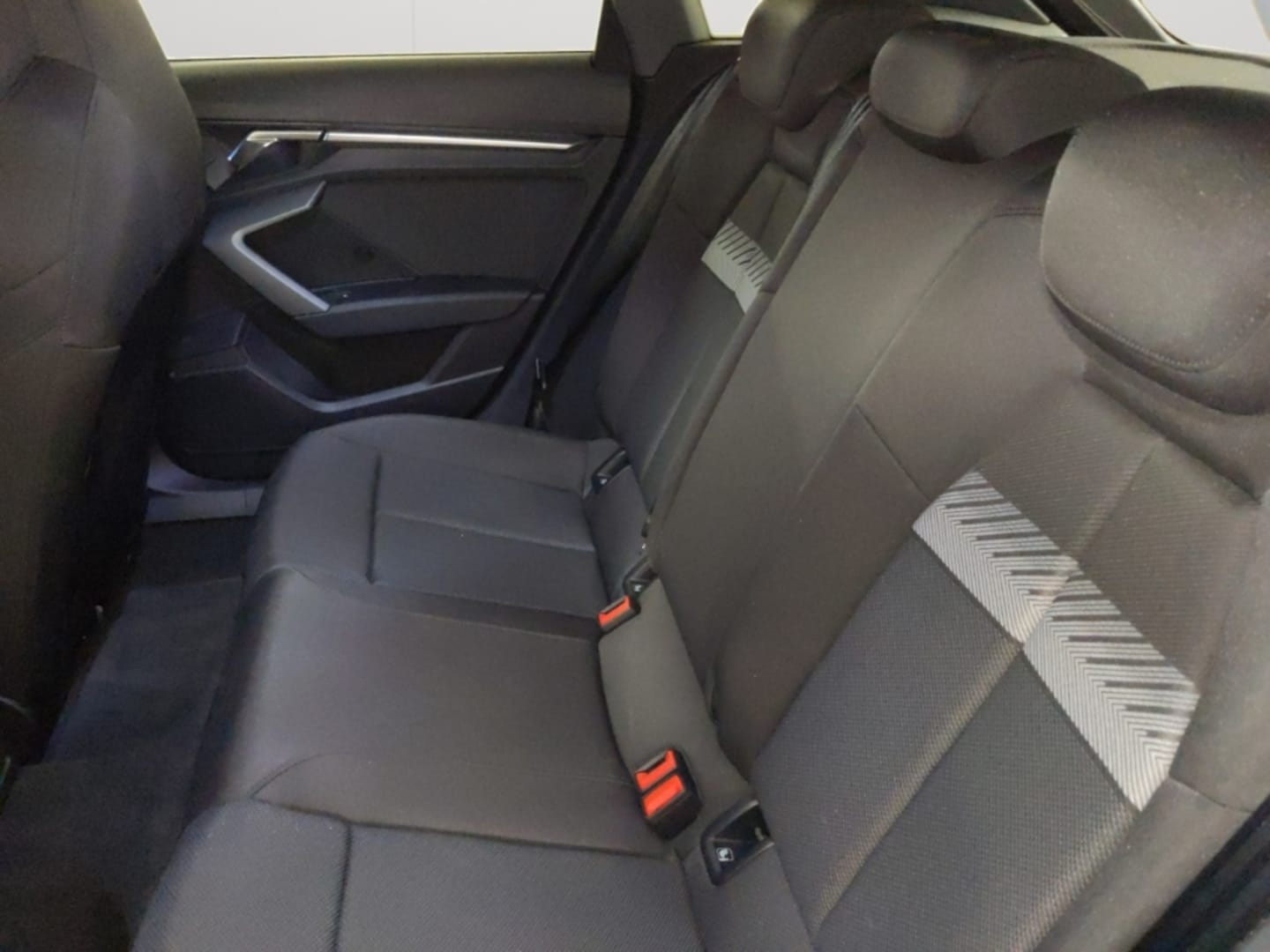 Bild über Audi A3 allstreet TFSI 110 kW S tronic - für weitere Informationen kontaktieren Sie den Audi Partner