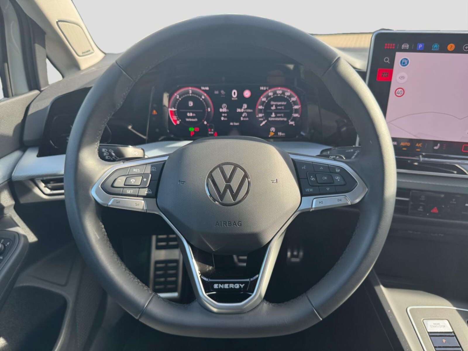 Volkswagen Golf Variant – Bild 9