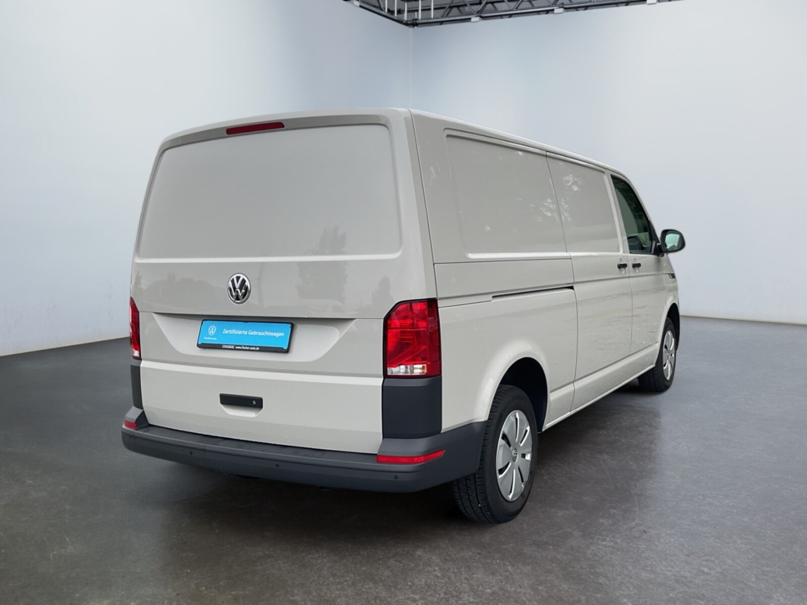 Volkswagen T6.1 Transporter Kasten langer Radstand – Bild 4