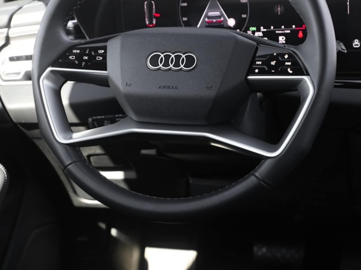 Bild über Audi A6 Avant TFSI 150 kW S tronic - für weitere Informationen kontaktieren Sie den Audi Partner