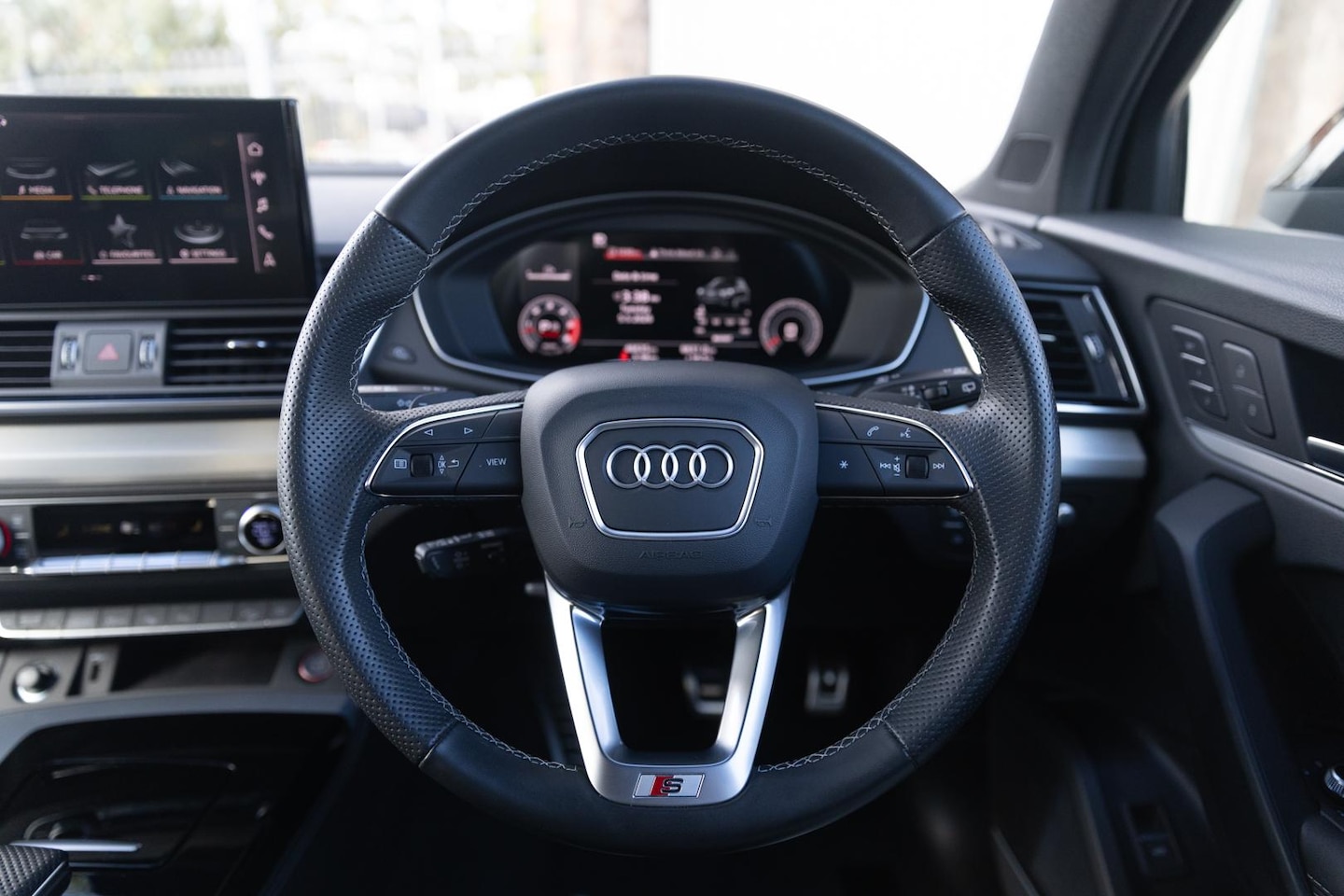 Image about Audi SQ5 Sportback TDI quattro tiptronic