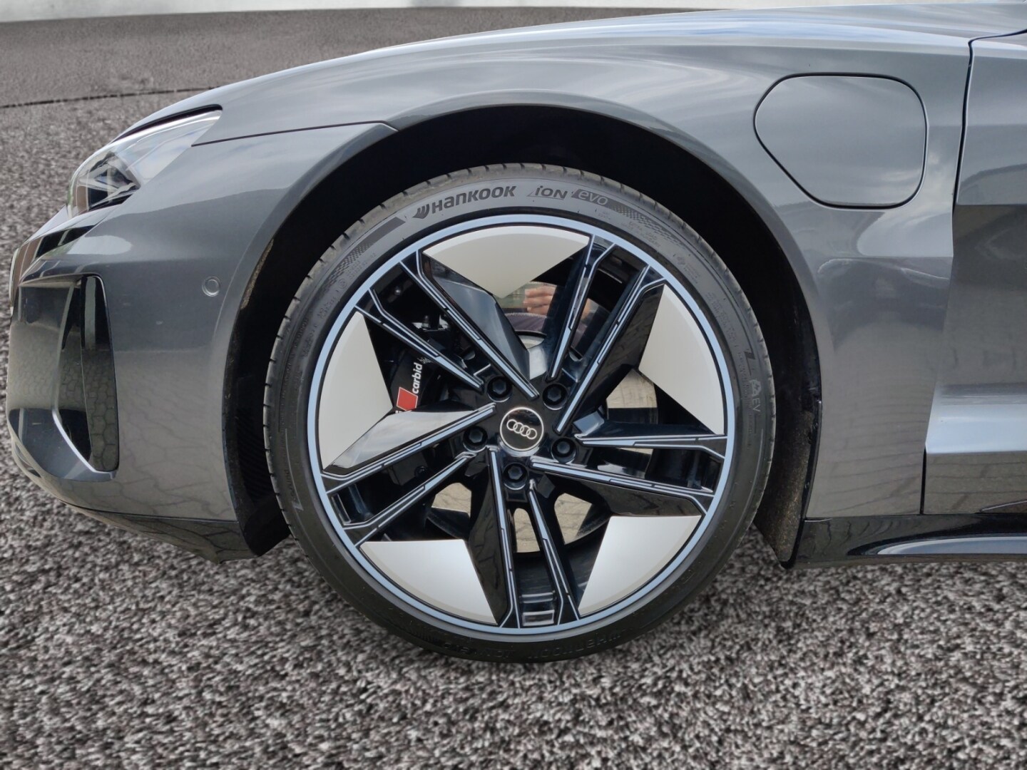 Image about Audi e-tron GT e-tron quattro