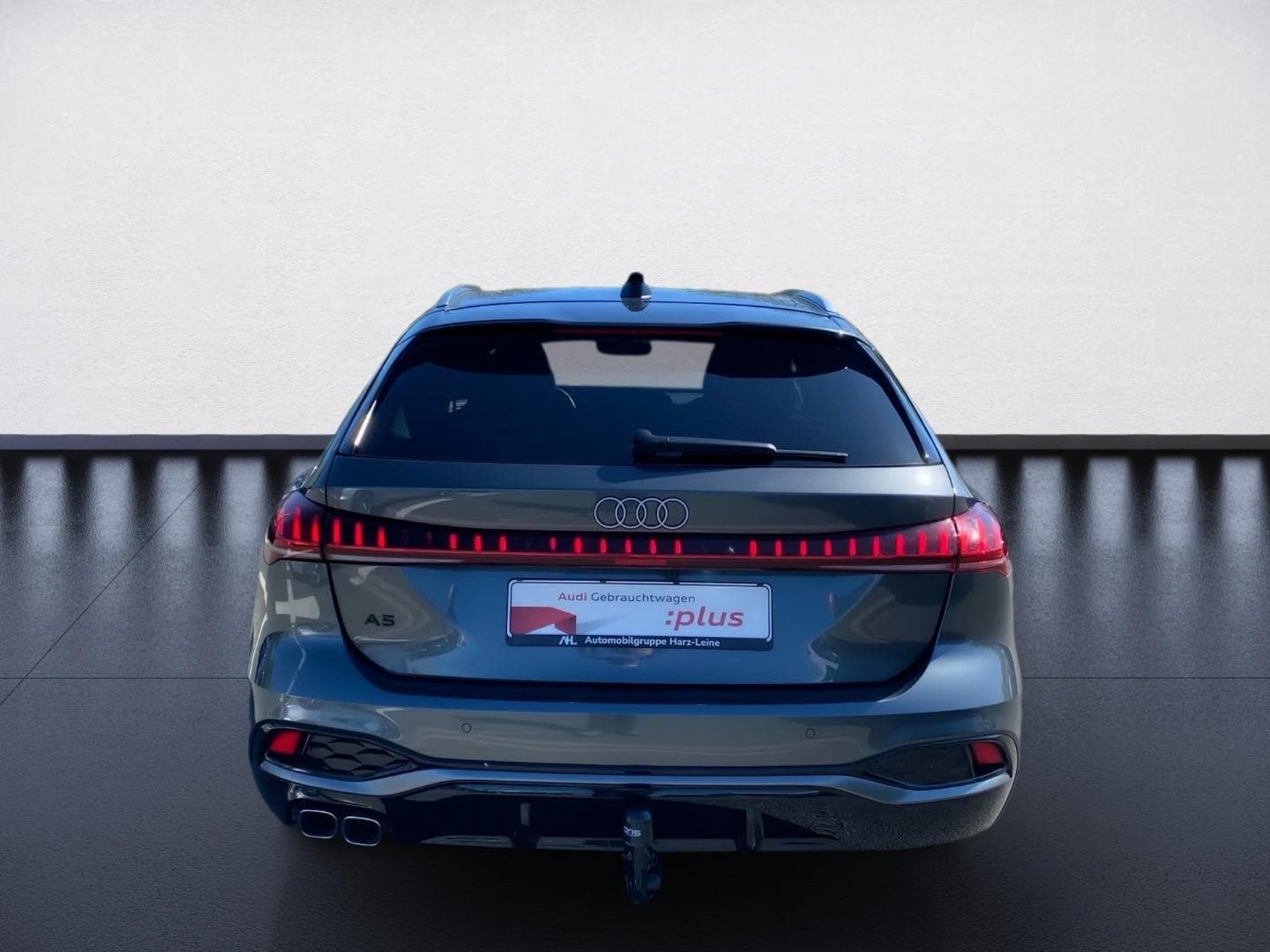 Bild über Audi A5 Avant TDI 150 kW S tronic - für weitere Informationen kontaktieren Sie den Audi Partner