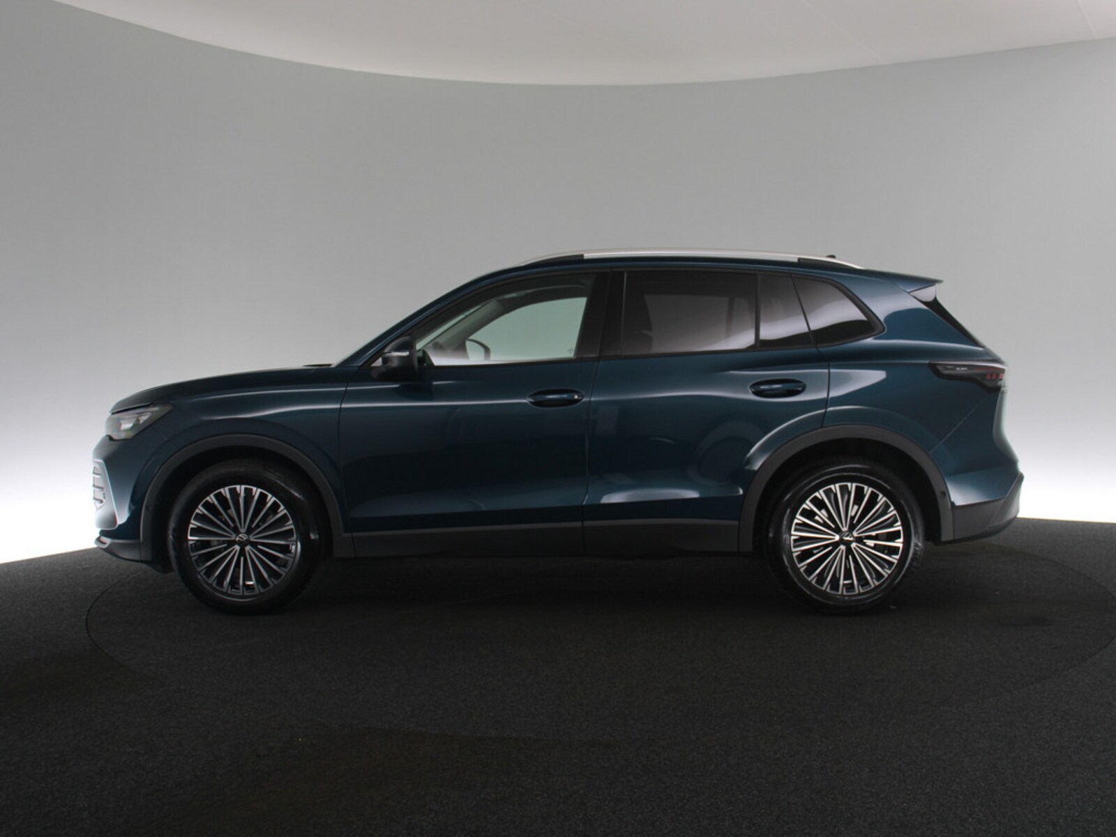 Volkswagen Tiguan – Bild 25
