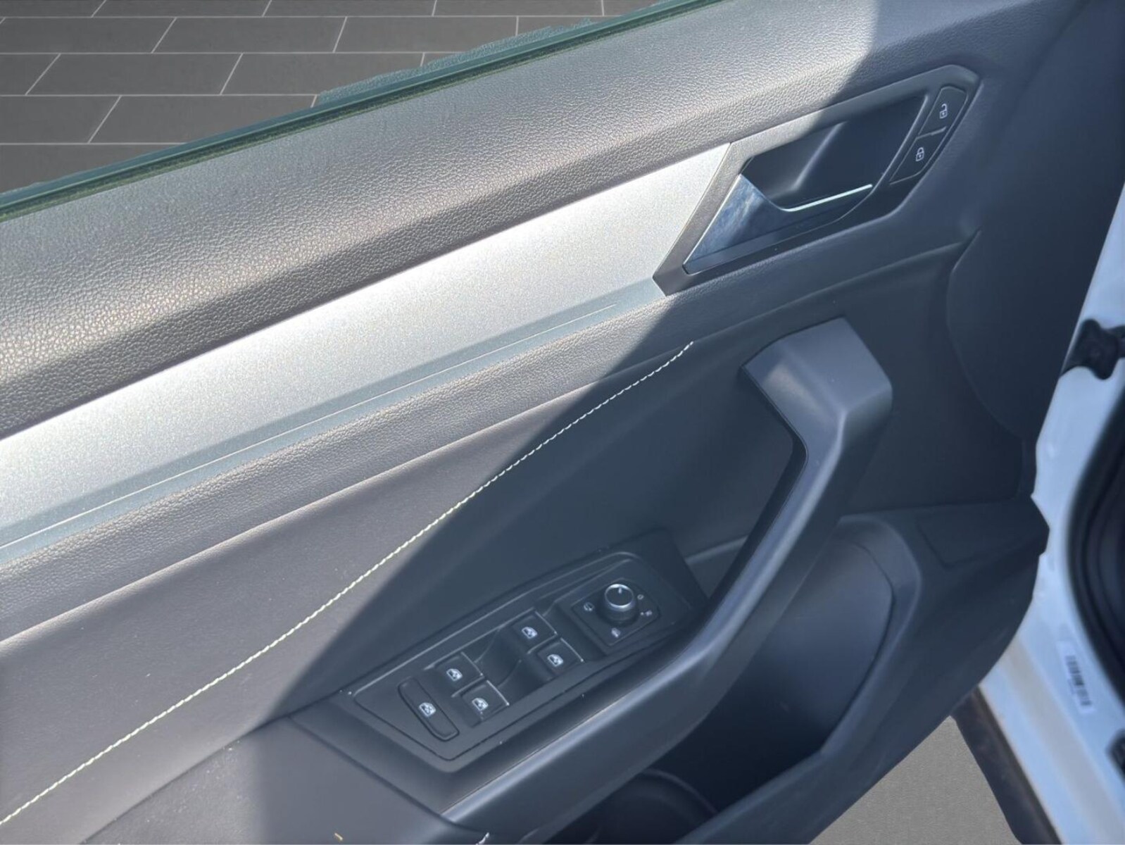 Volkswagen T-Roc – Bild 12