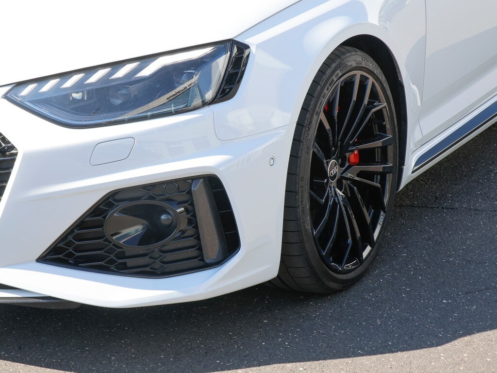 Image about Audi RS 4 Avant TFSI quattro tiptronic