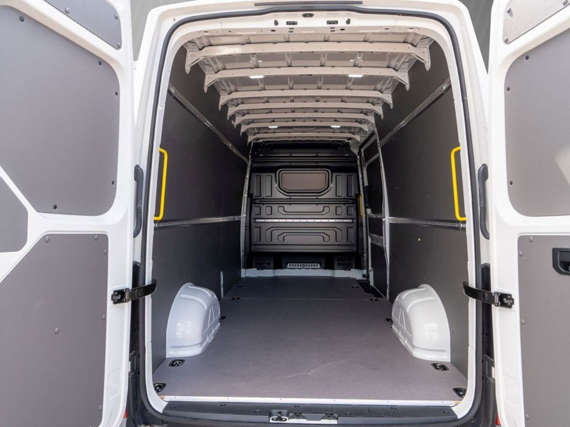 Volkswagen Crafter Kasten langer Radstand