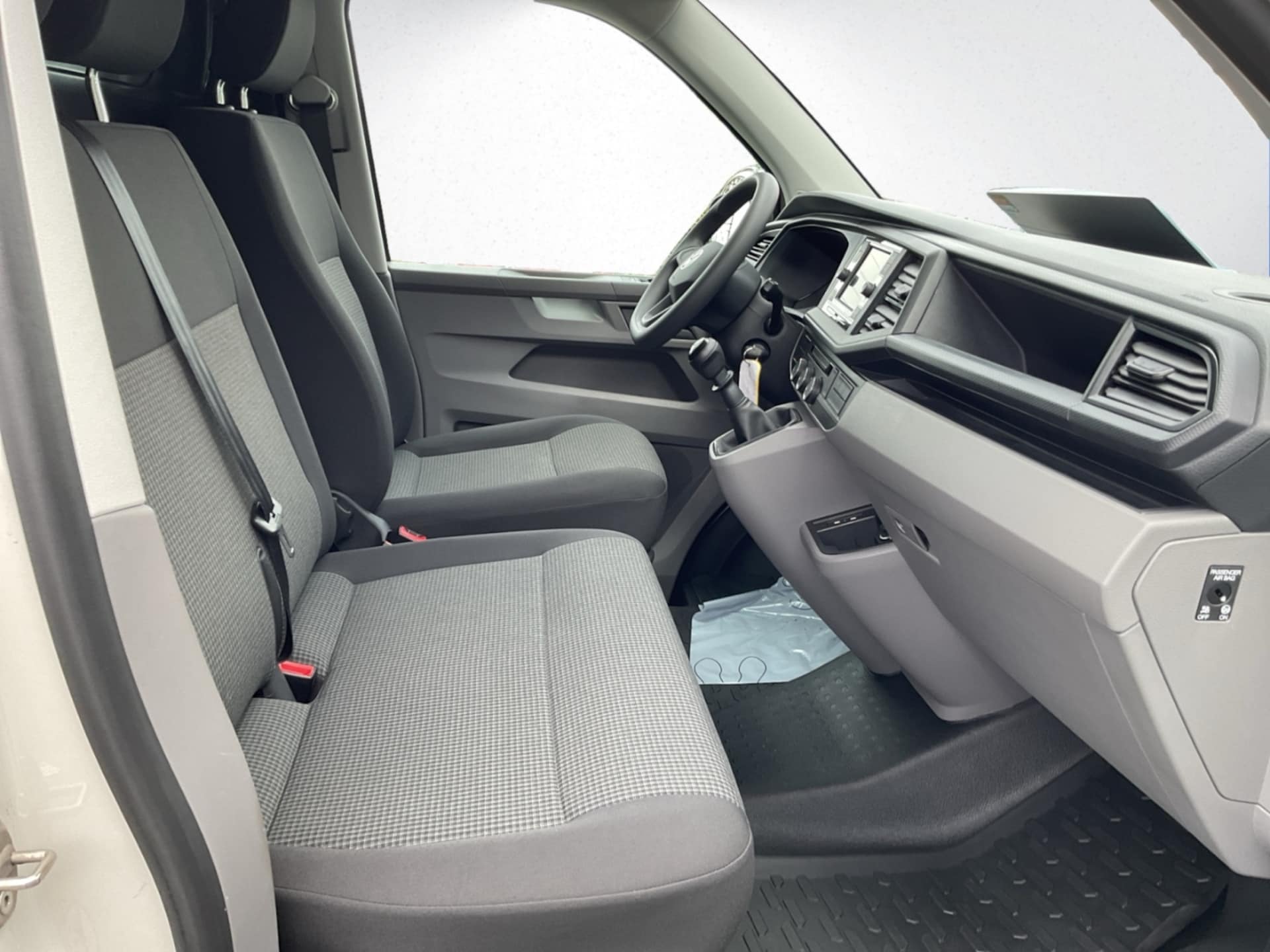 Volkswagen T6.1 Transporter Kasten langer Radstand