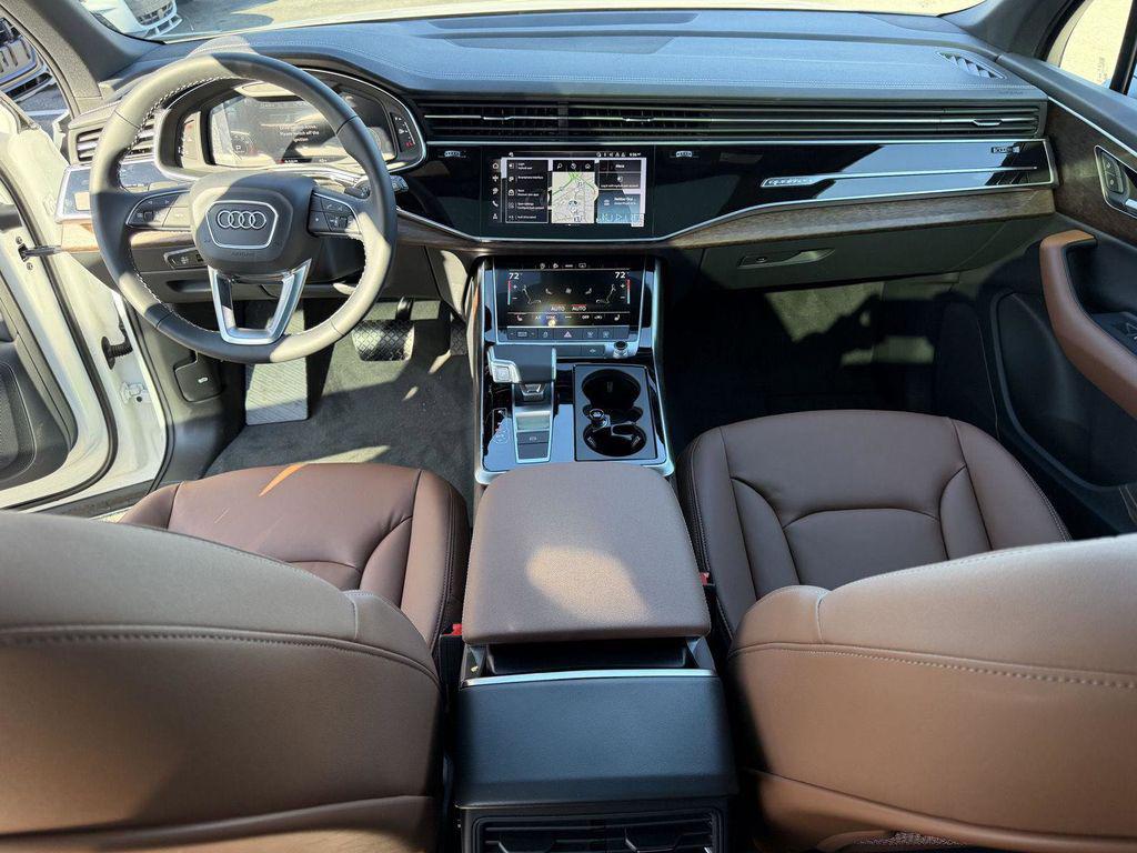 2026 Audi Q7 Premium - Photo 17