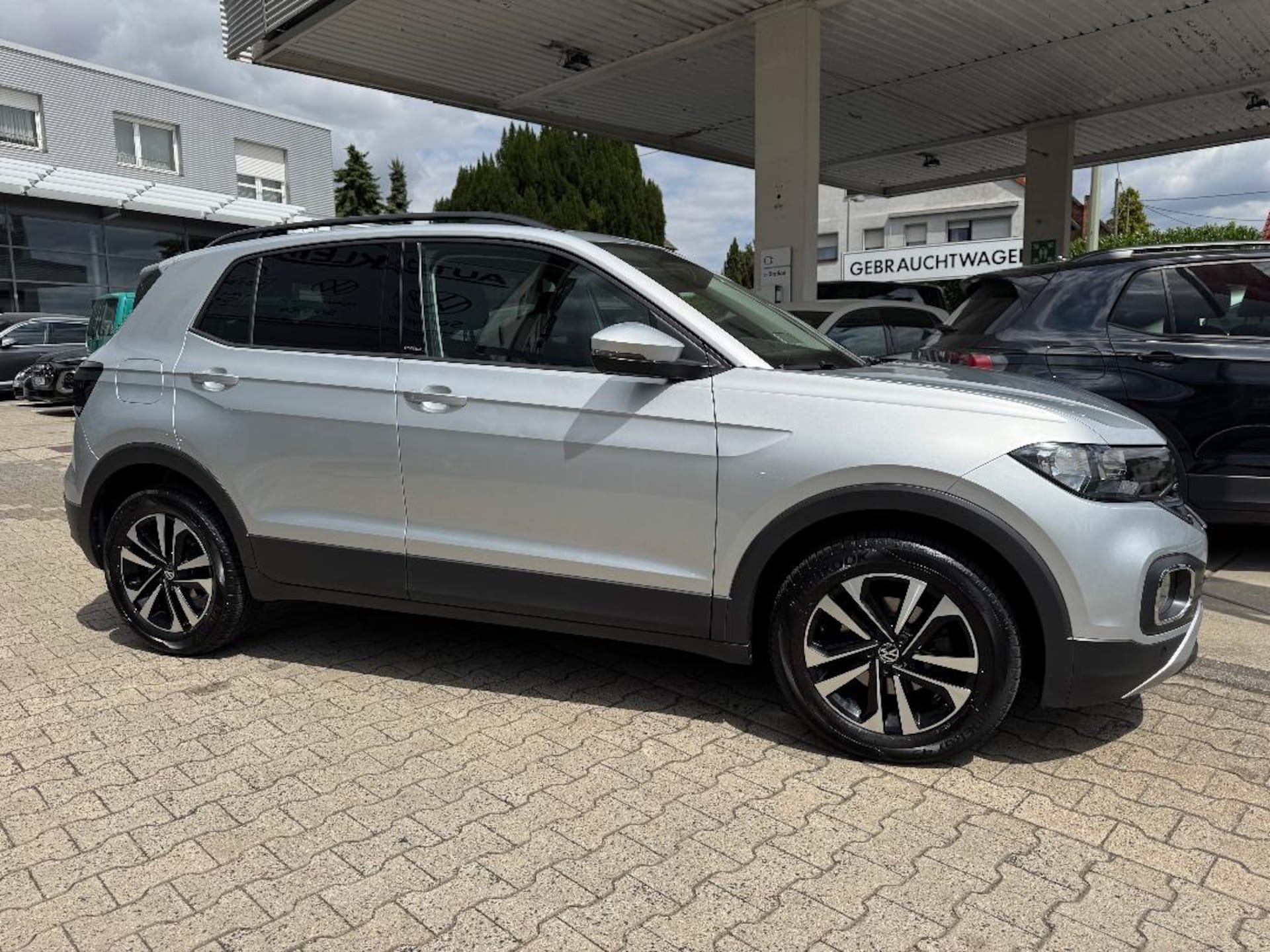Volkswagen T-Cross United