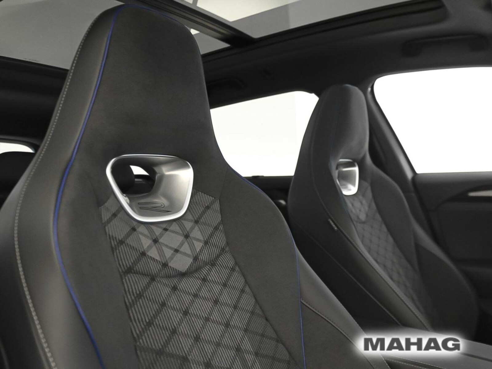 Volkswagen Passat – Bild 15
