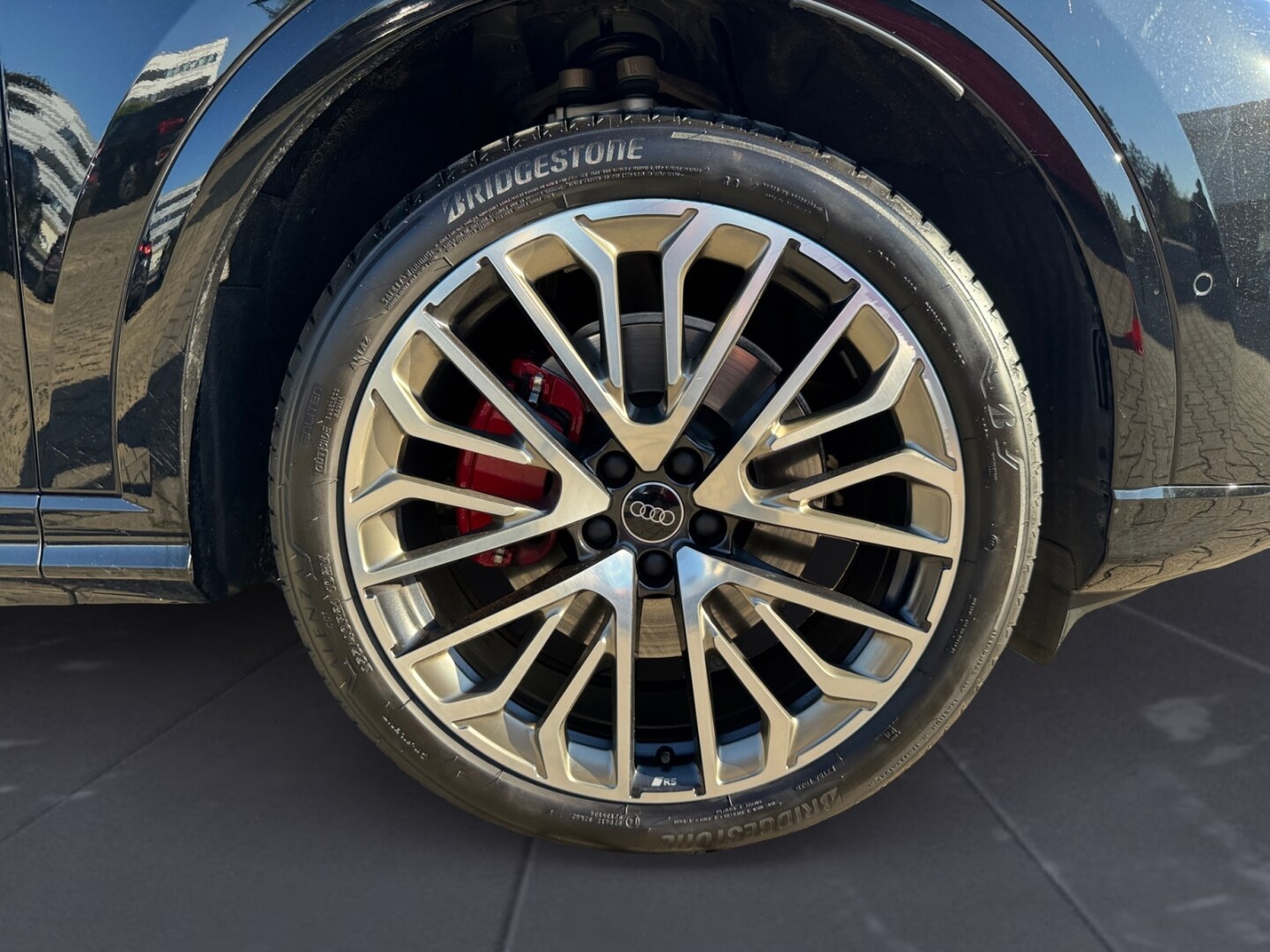 Bild über Audi Q5 SUV TDI quattro 150 kW S tronic - für weitere Informationen kontaktieren Sie den Audi Partner