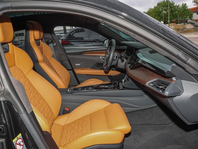 Audi e-tron GT RS