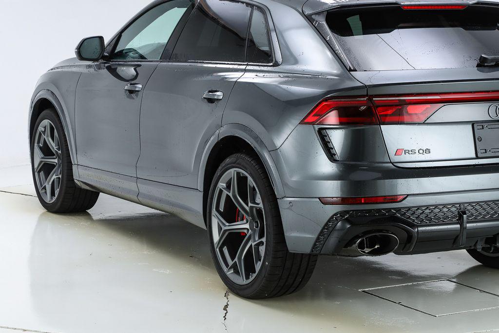 2026 Audi RS Q8 Base - Photo 11