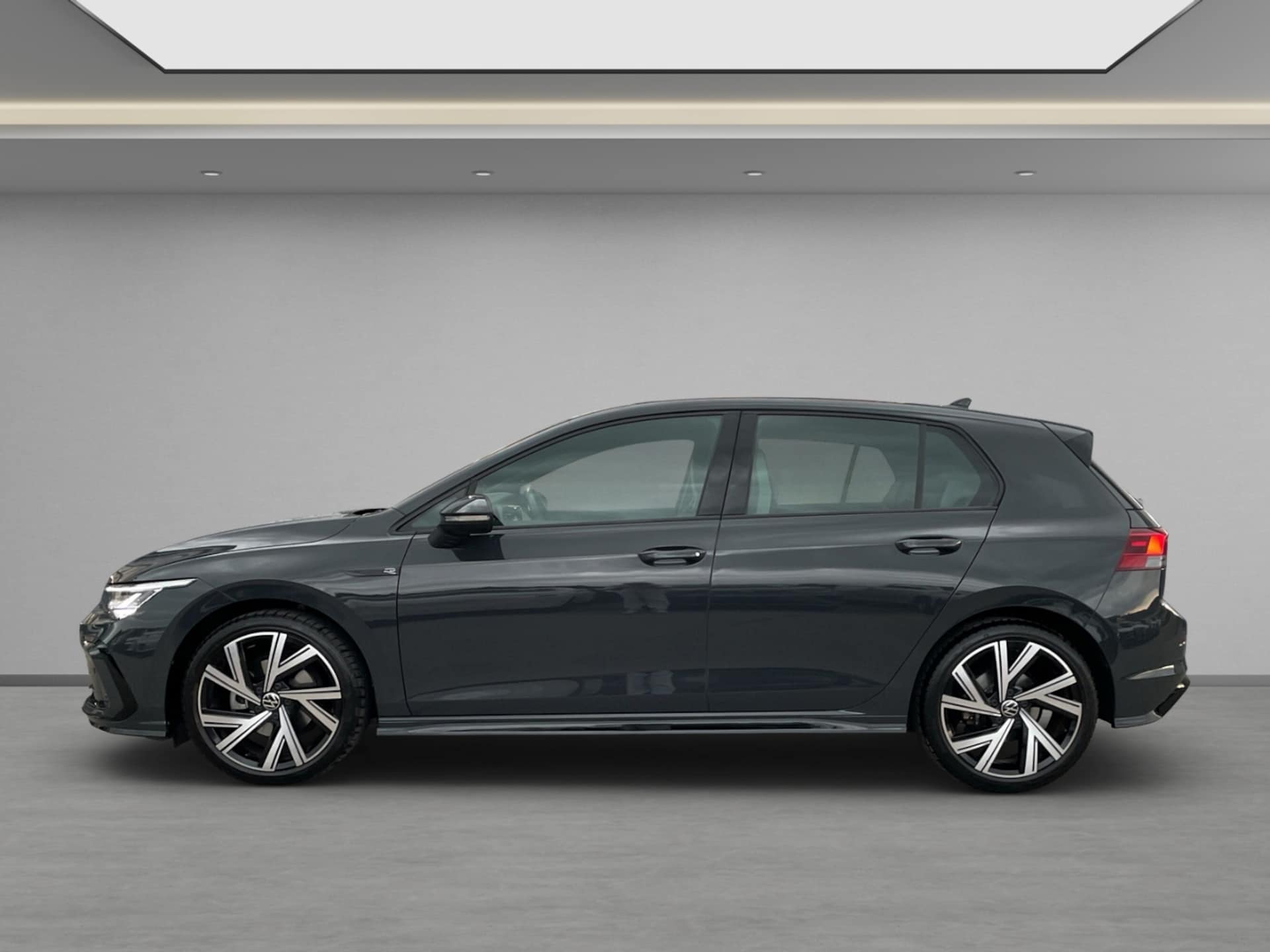 Volkswagen Golf R-Line