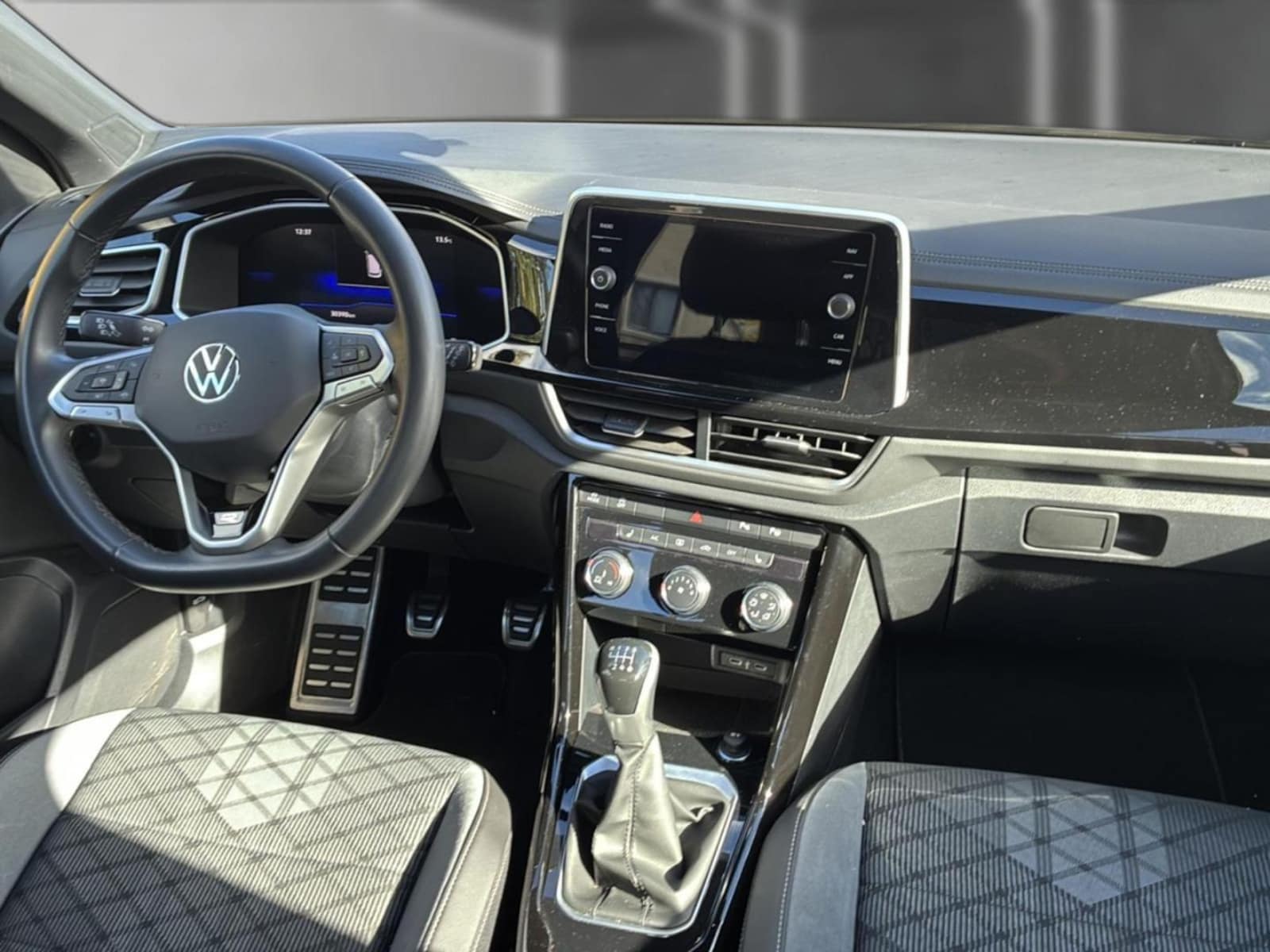 Volkswagen T-Roc – Bild 17