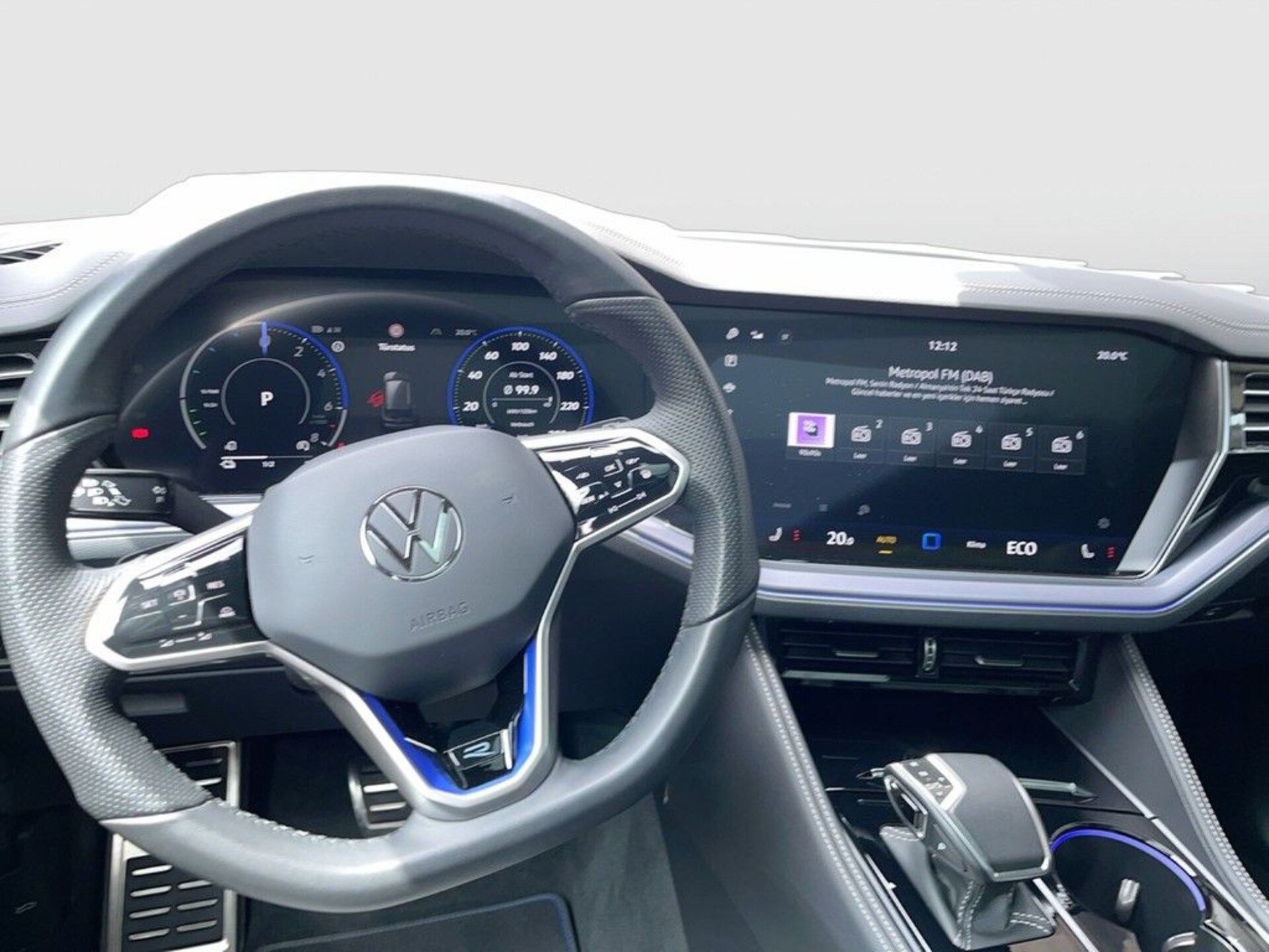 Volkswagen Touareg R