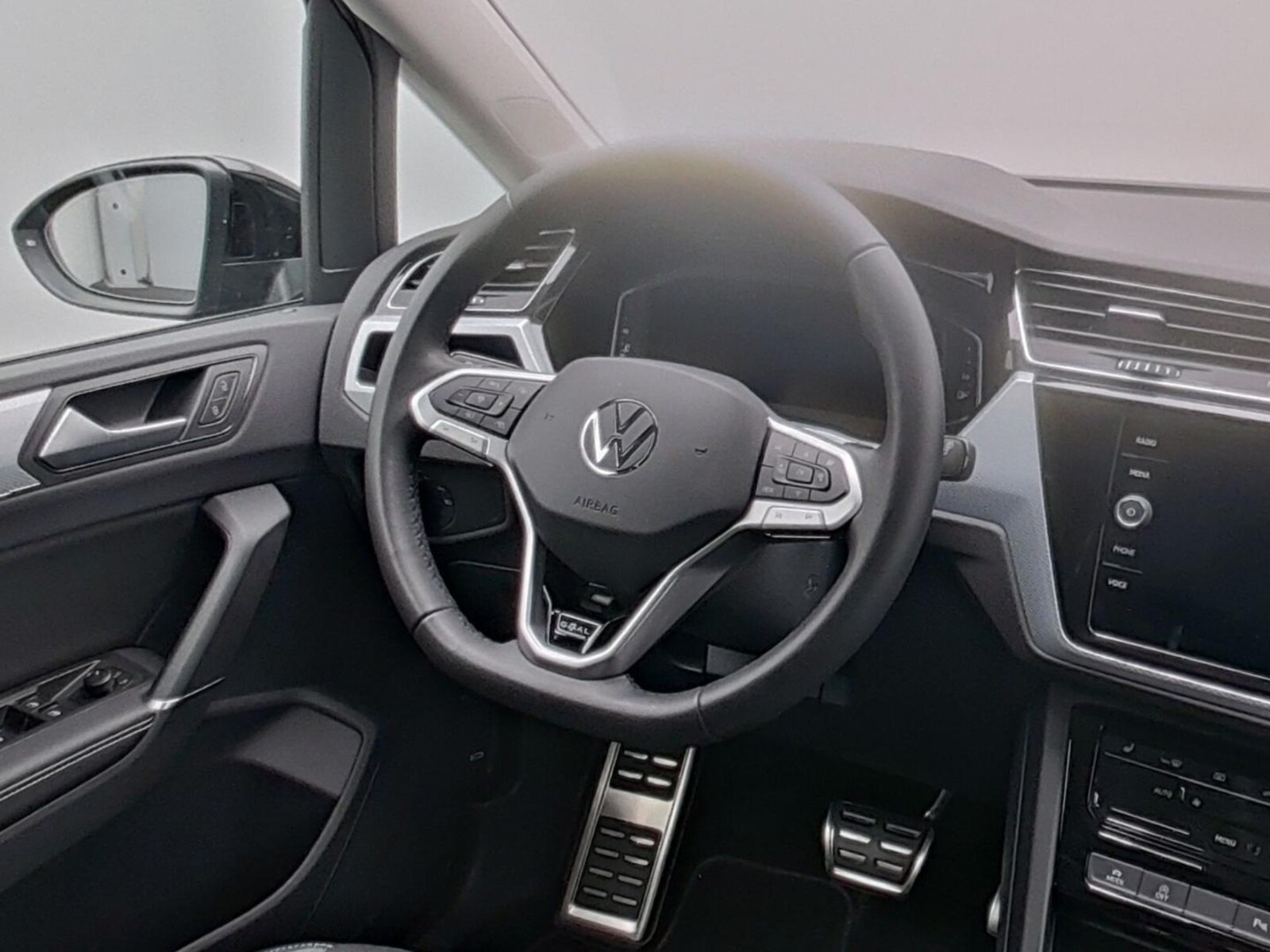 Volkswagen Touran – Bild 13