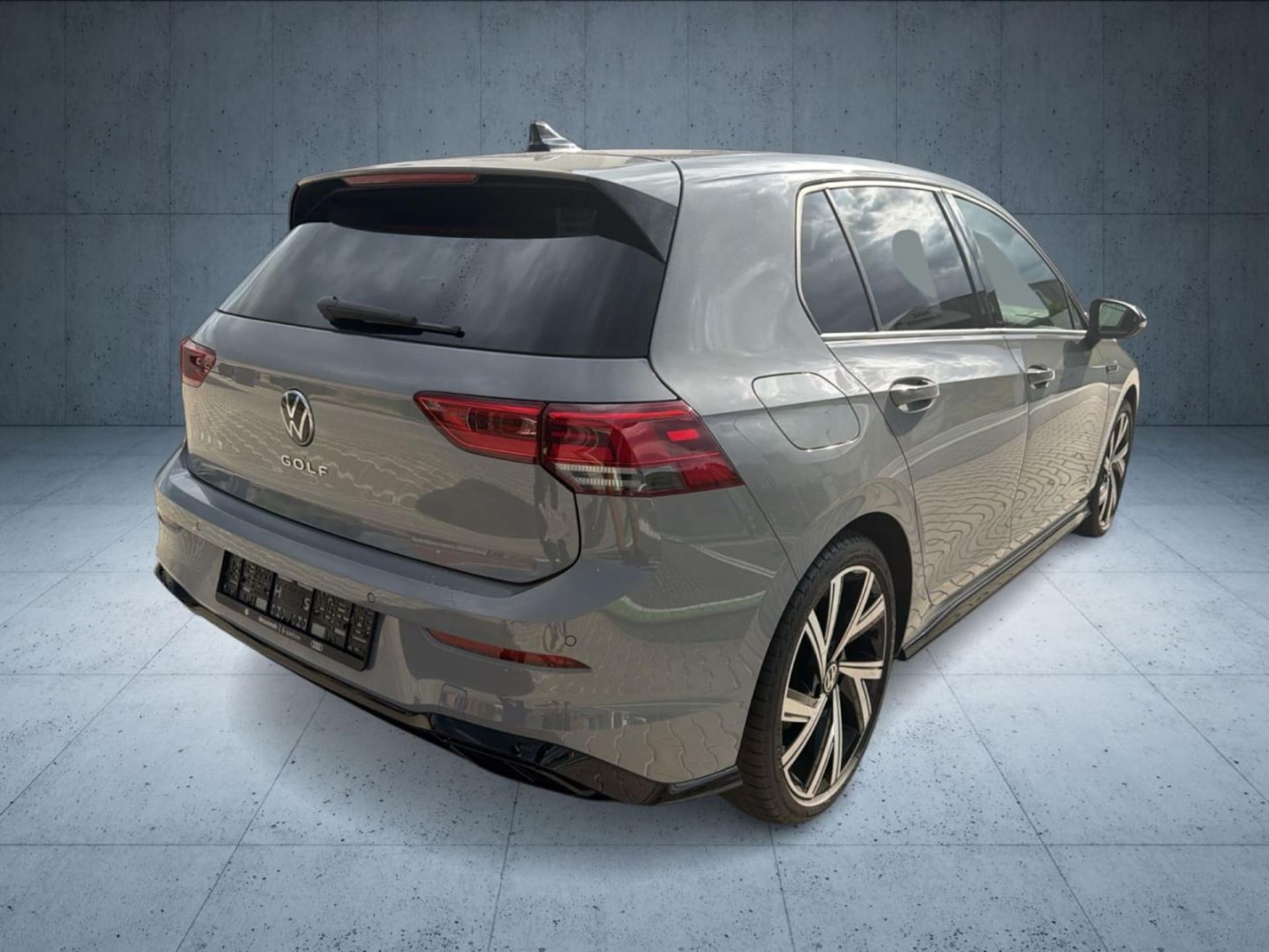 Volkswagen Golf R-Line