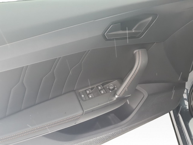 Bild des Autos 12