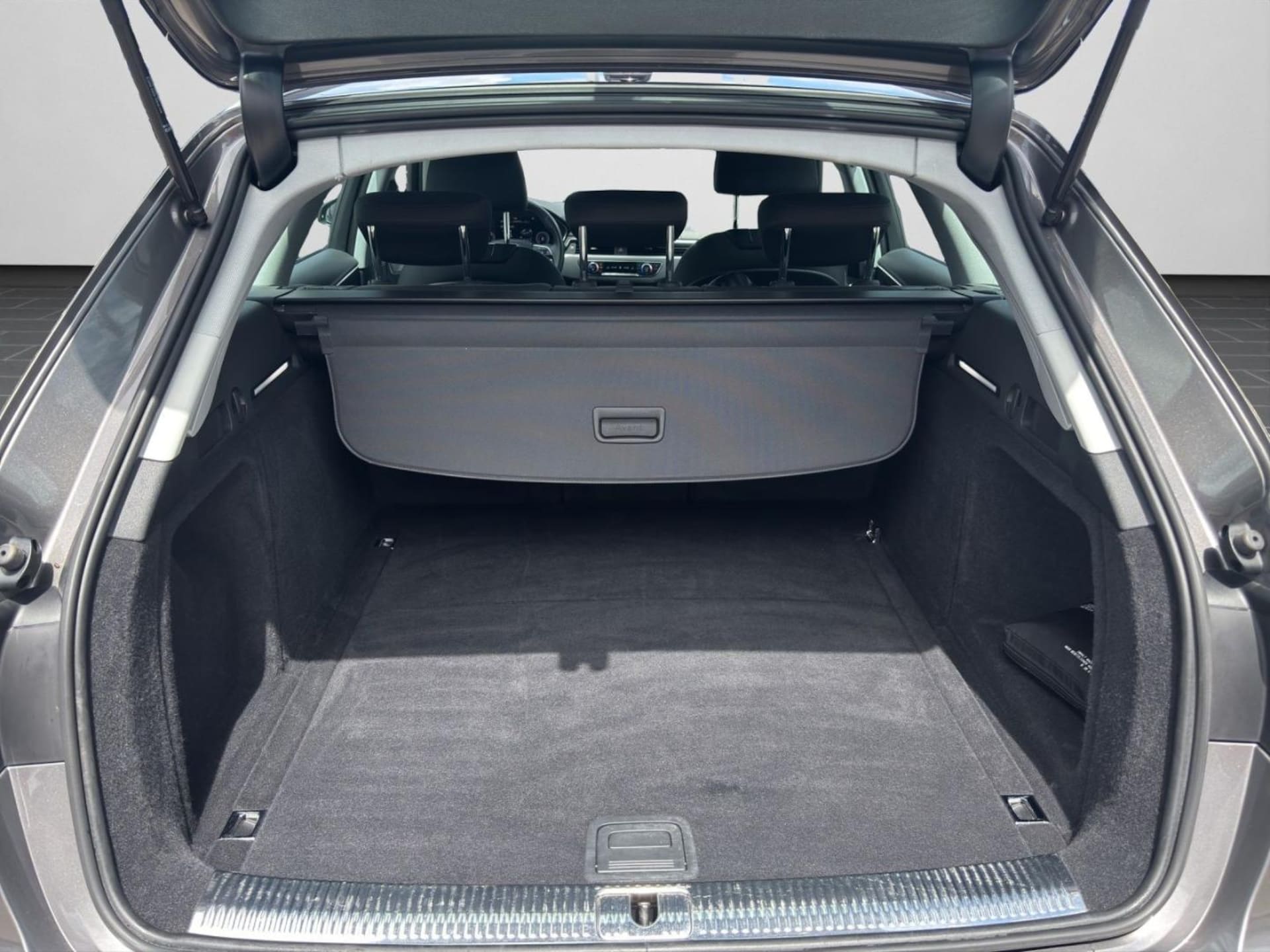 Audi A4 Avant Advanced