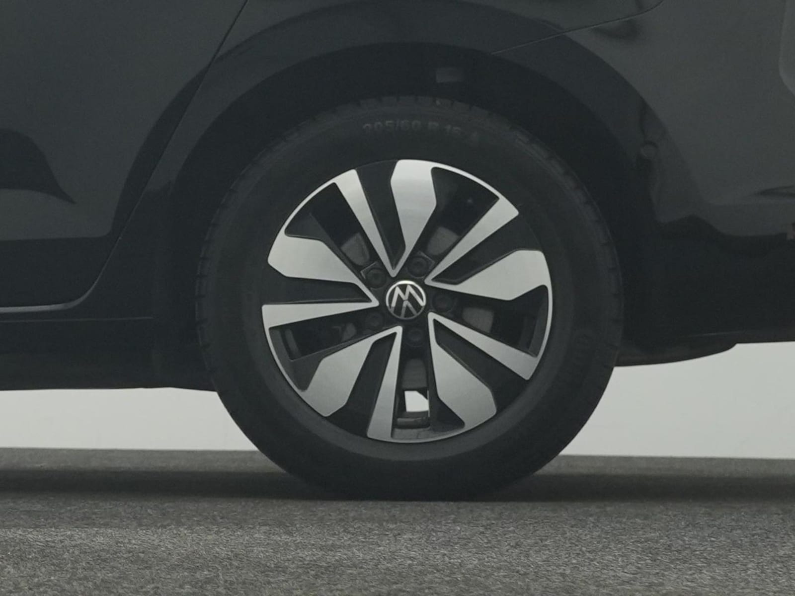 Volkswagen Touran – Bild 24