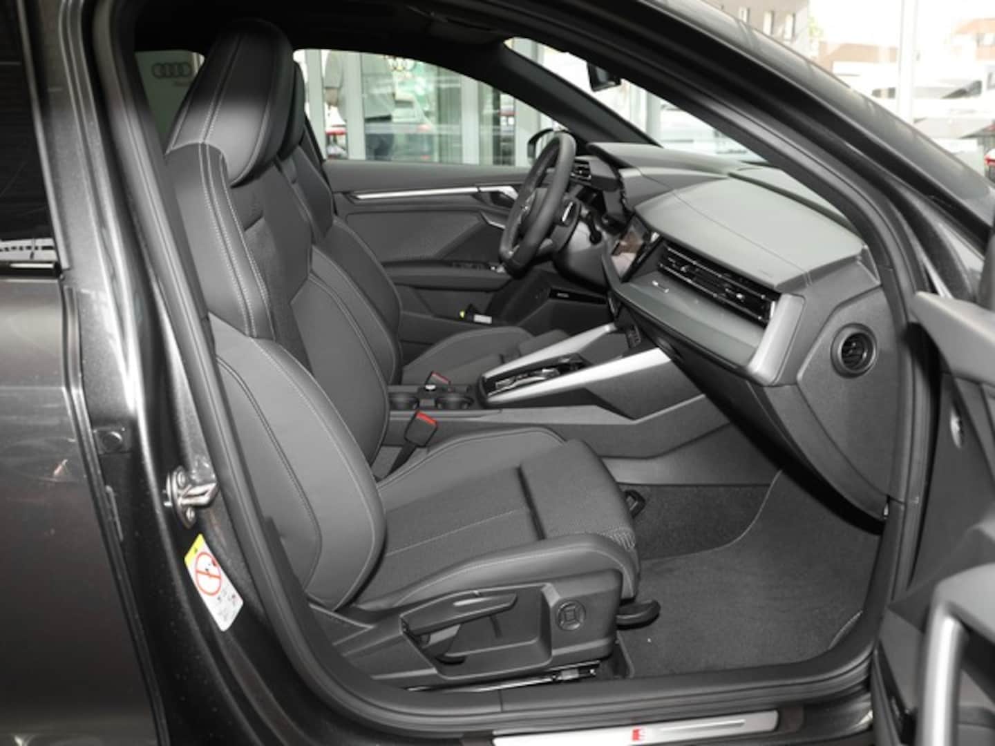 Bild über Audi A3 Sportback TFSI 110 kW S tronic - für weitere Informationen kontaktieren Sie den Audi Partner