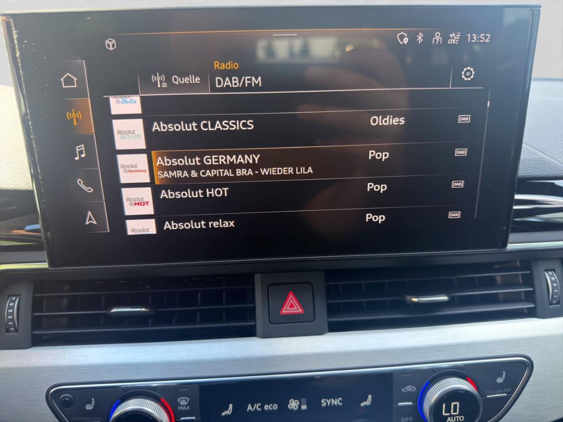 Audi A4 Avant S line