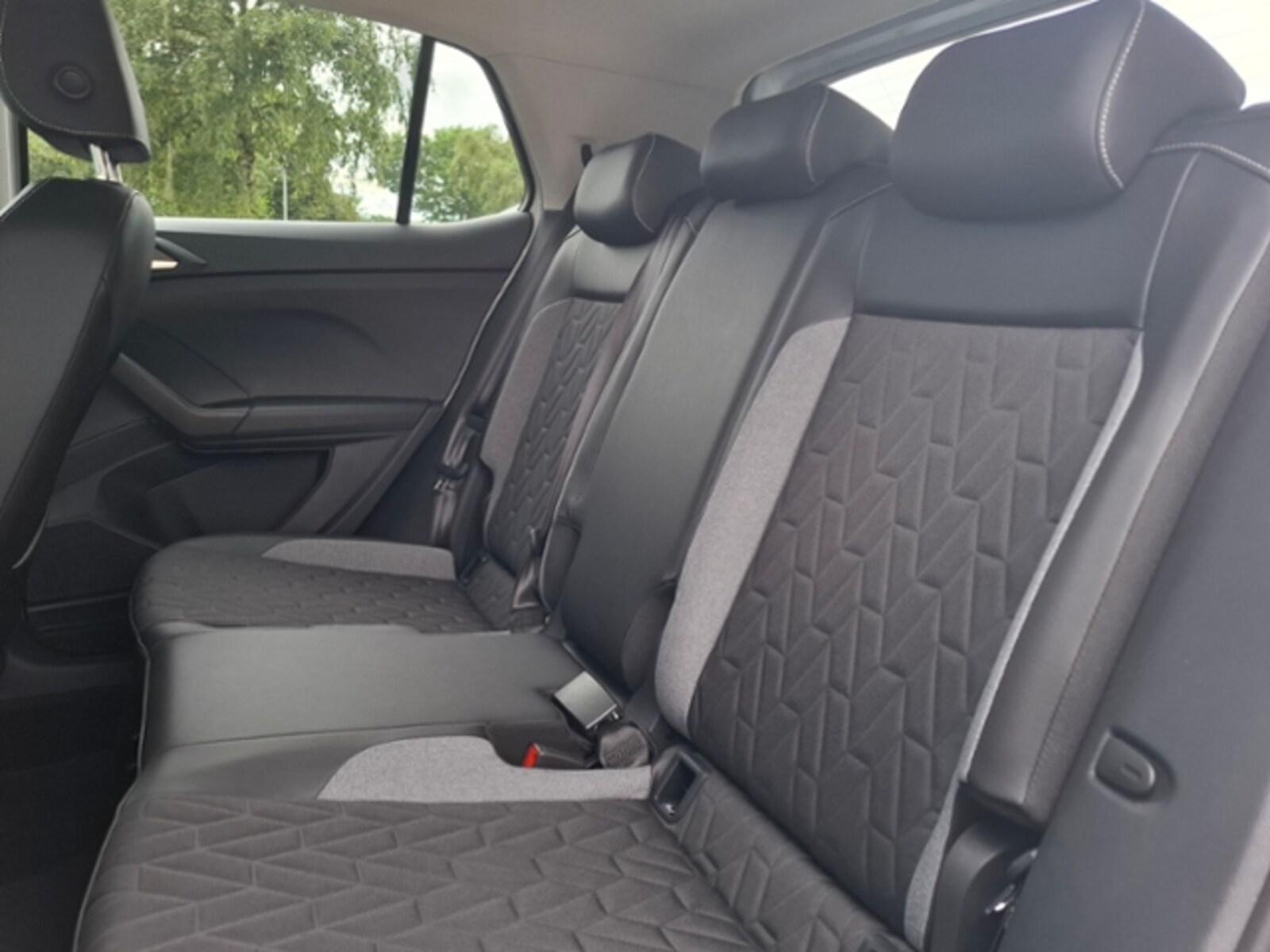 Volkswagen T-Cross – Bild 17