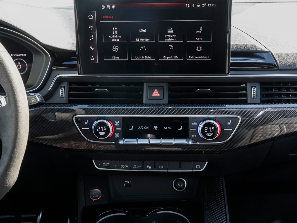 Image about Audi RS 4 Avant TFSI quattro tiptronic