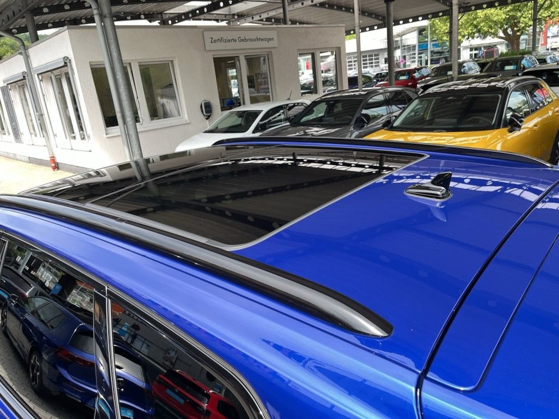 Volkswagen Touareg R