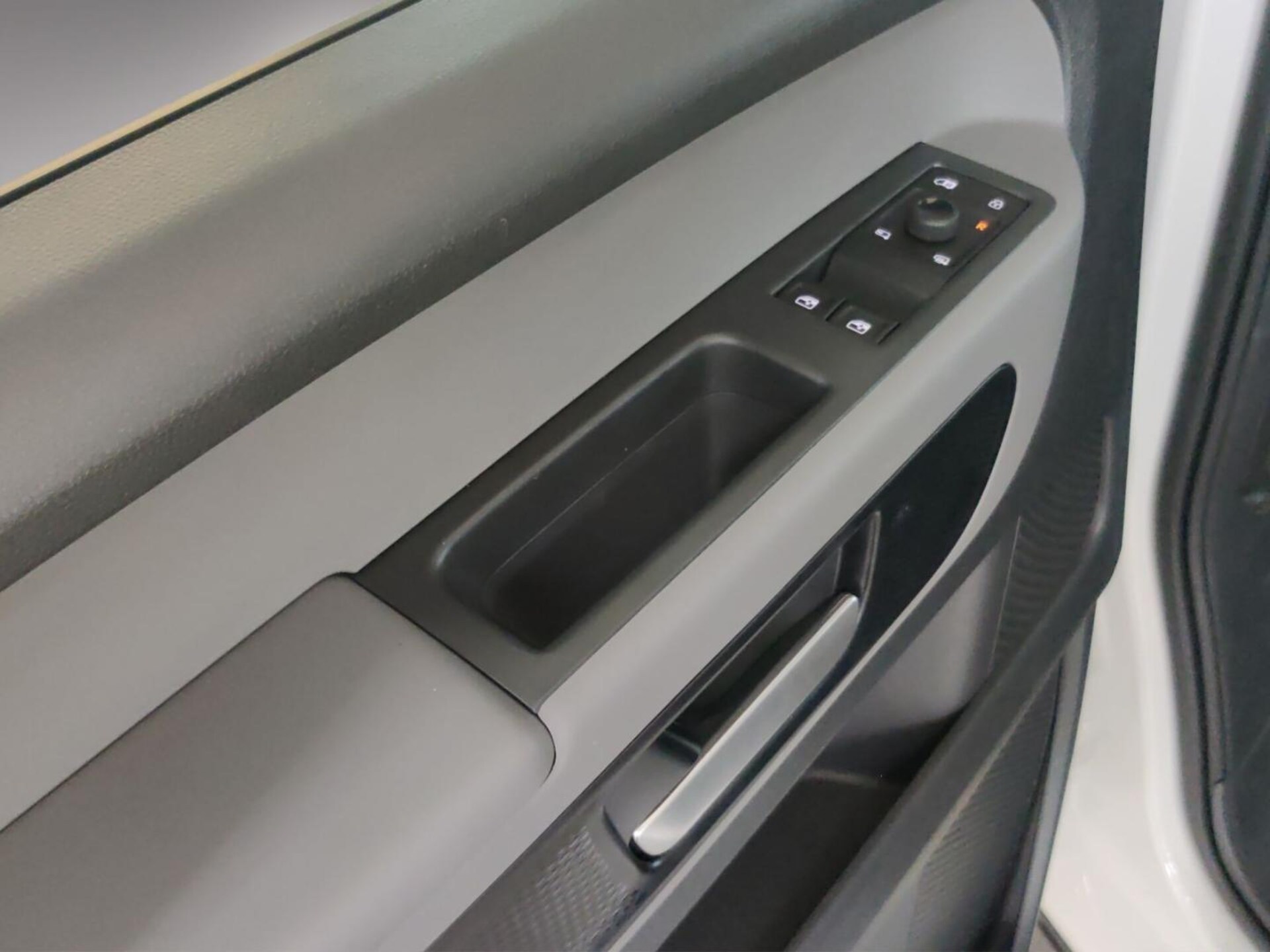 Volkswagen ID. Buzz Cargo Basis-Modell