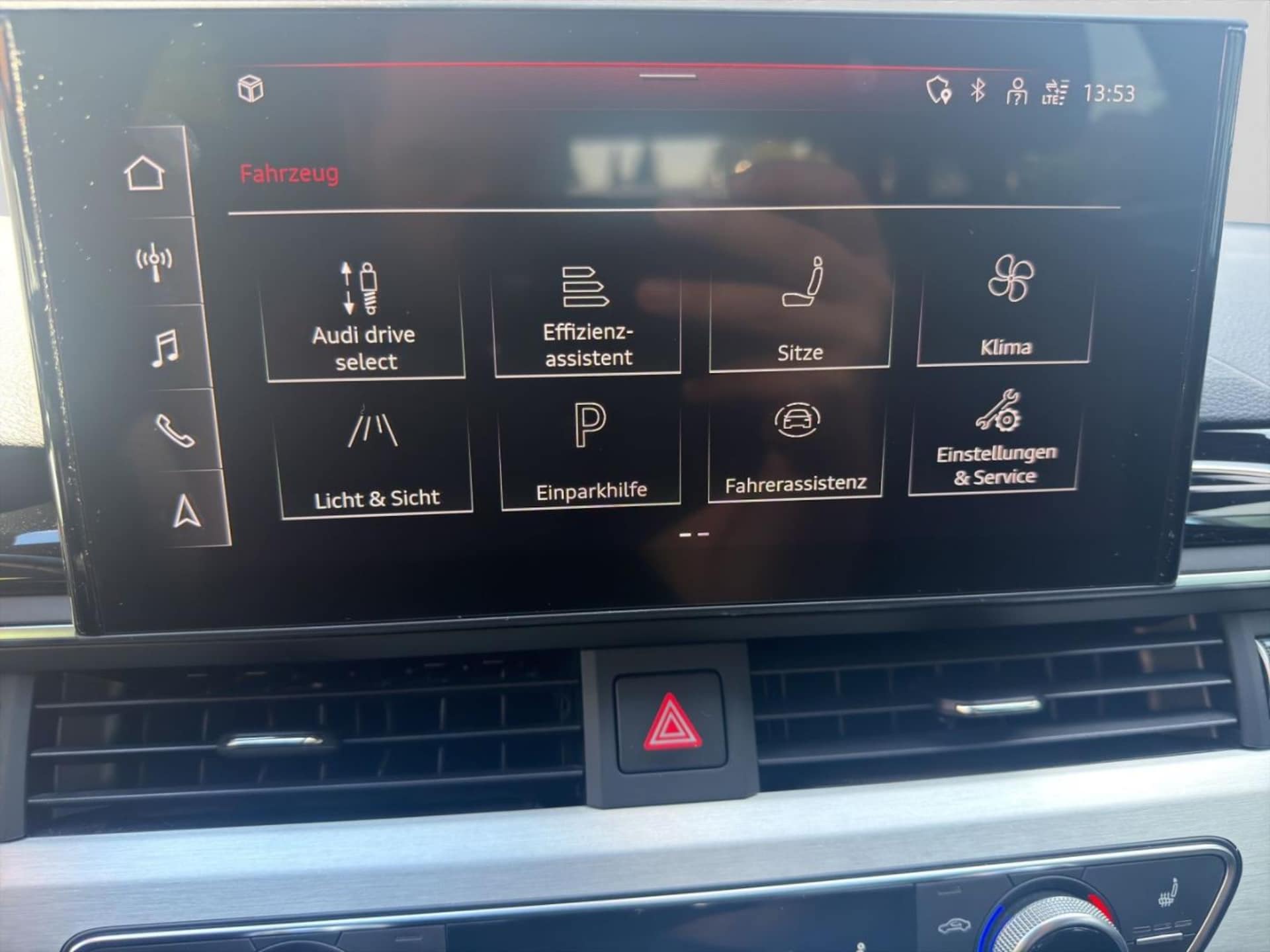 Audi A4 Avant S line