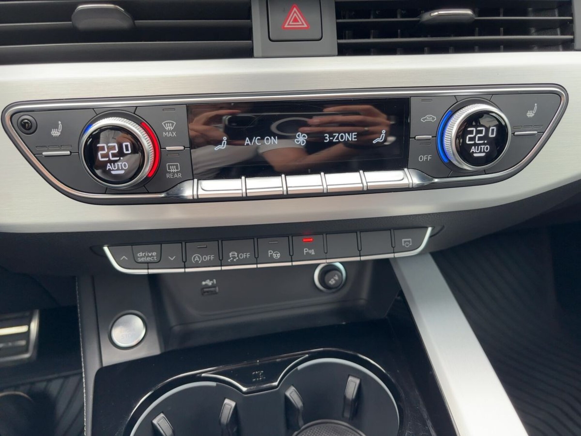 Audi A4 Avant S line