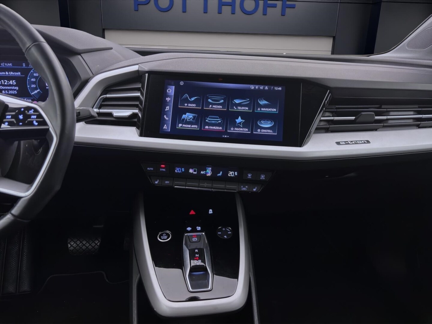 Image about Audi Q4 e-tron 40 e-tron