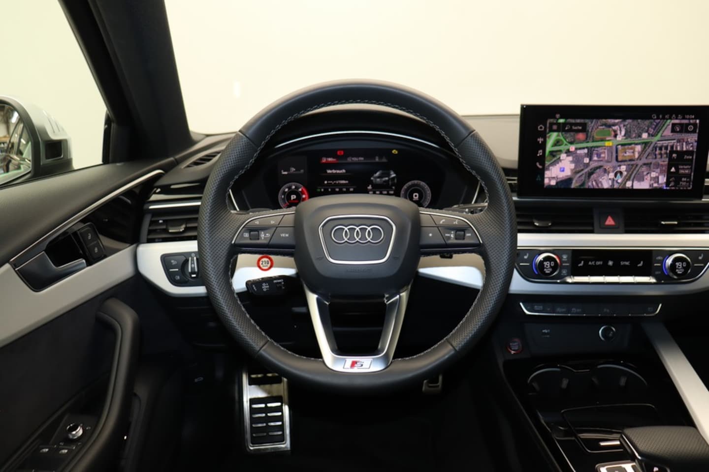 Bild über   - für weitere Informationen kontaktieren Sie den Audi Partner