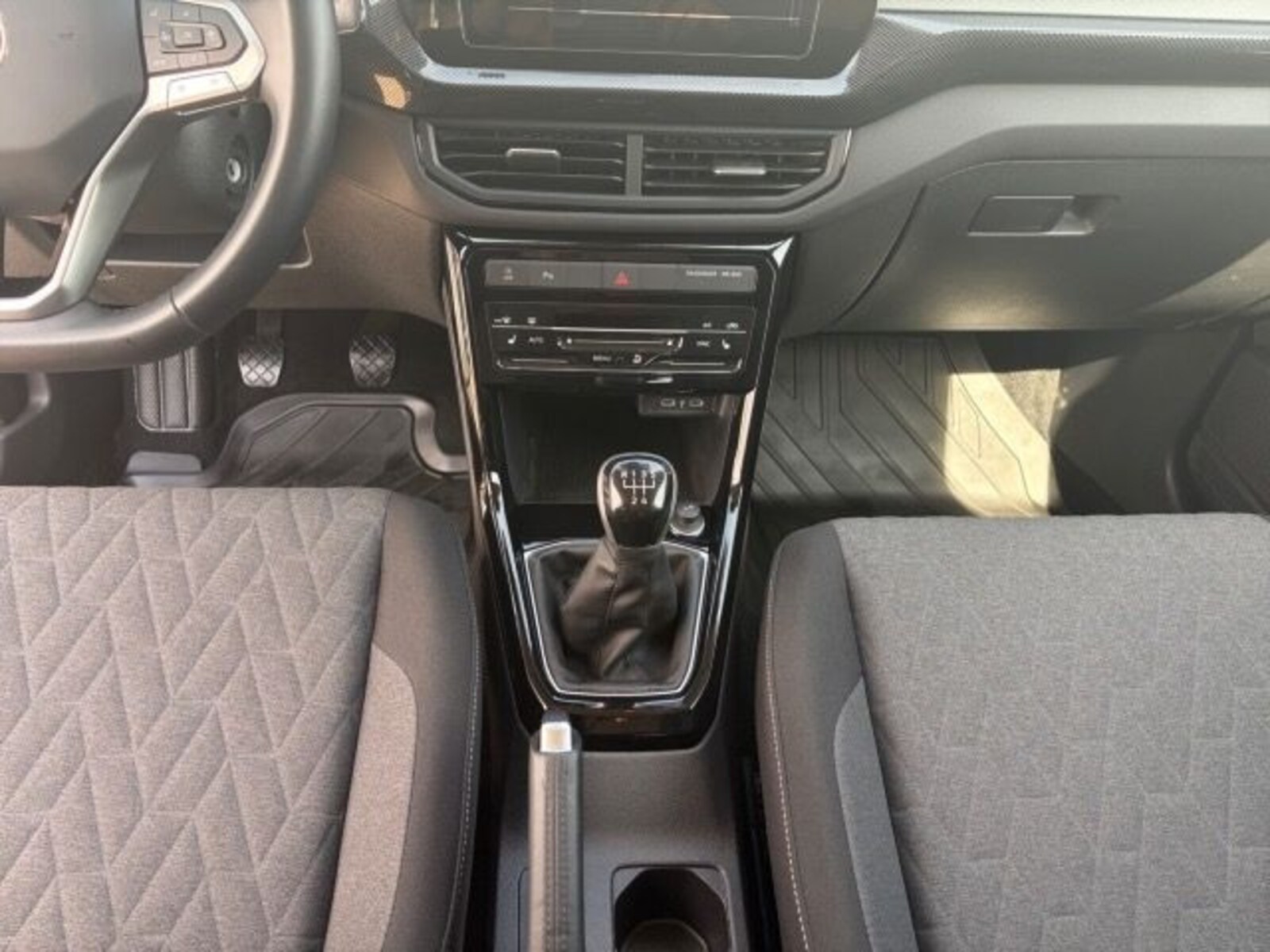 Volkswagen T-Cross – Bild 13