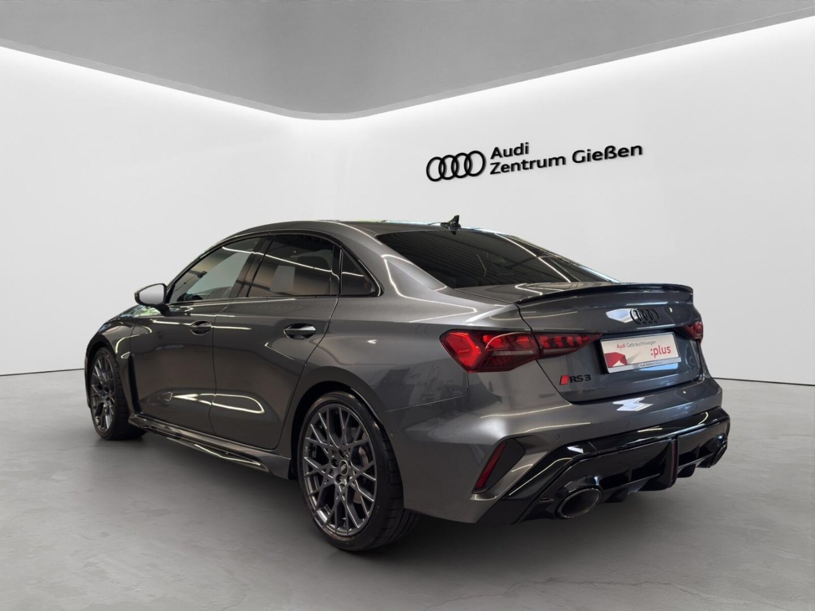 Audi RS 3 Limousine – Bild 3