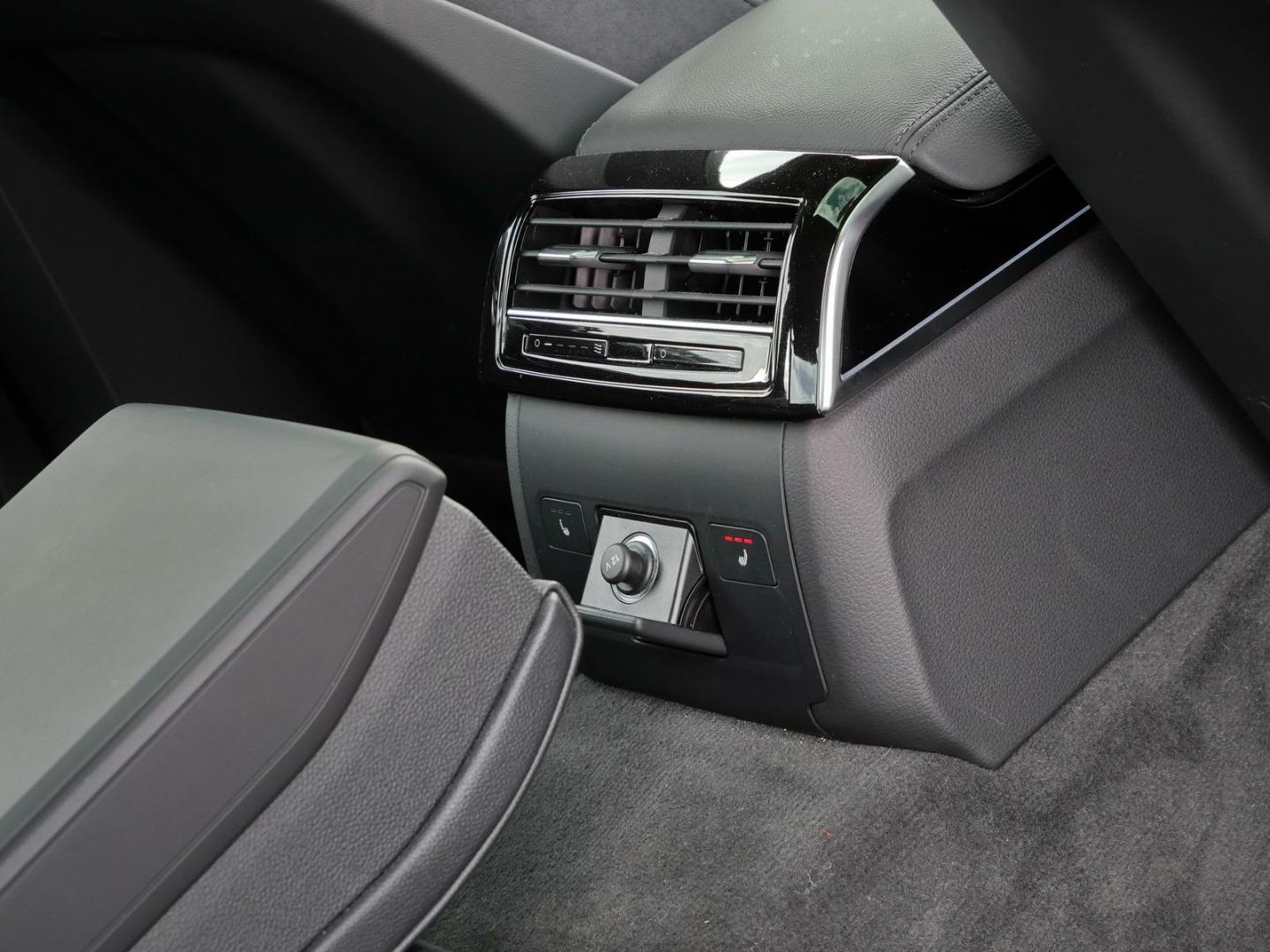 Image about Audi A8 50 TDI quattro tiptronic
