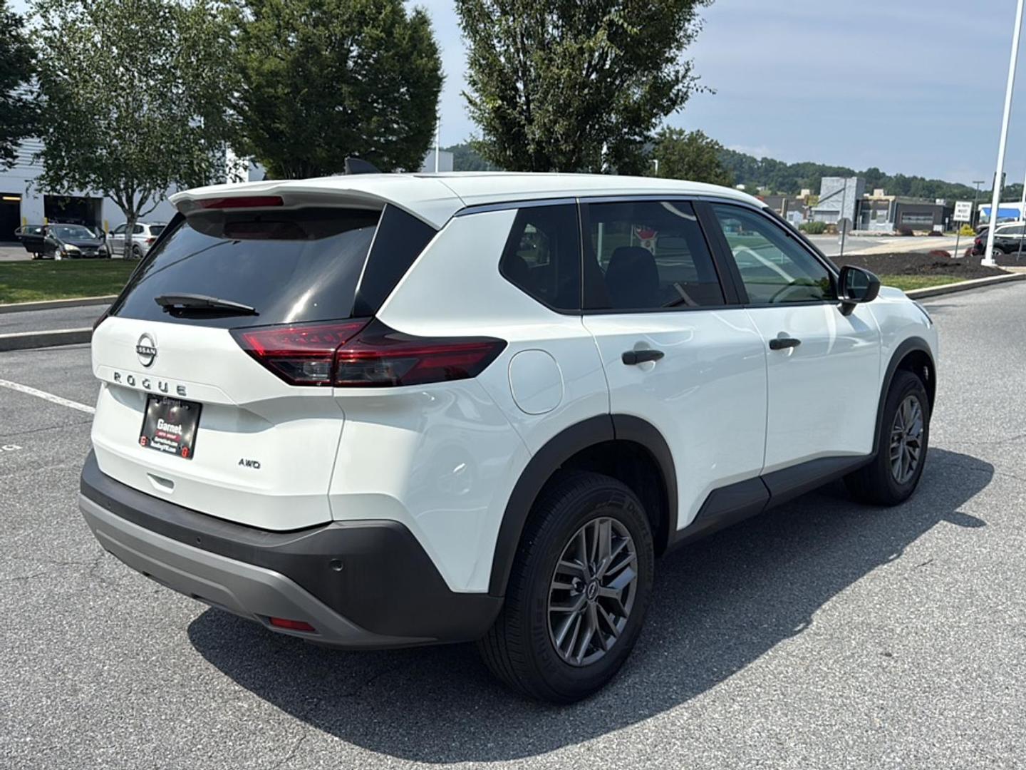 2023 Nissan Rogue S - Photo 5