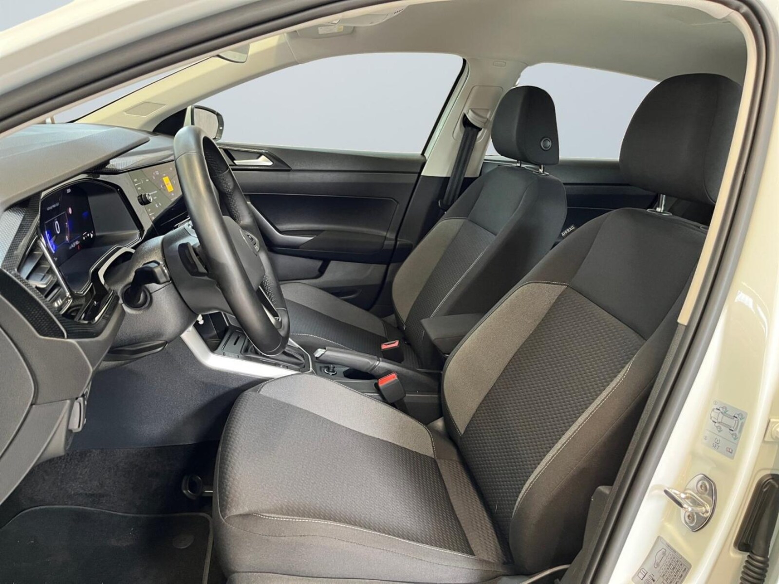 Volkswagen Polo – Bild 7
