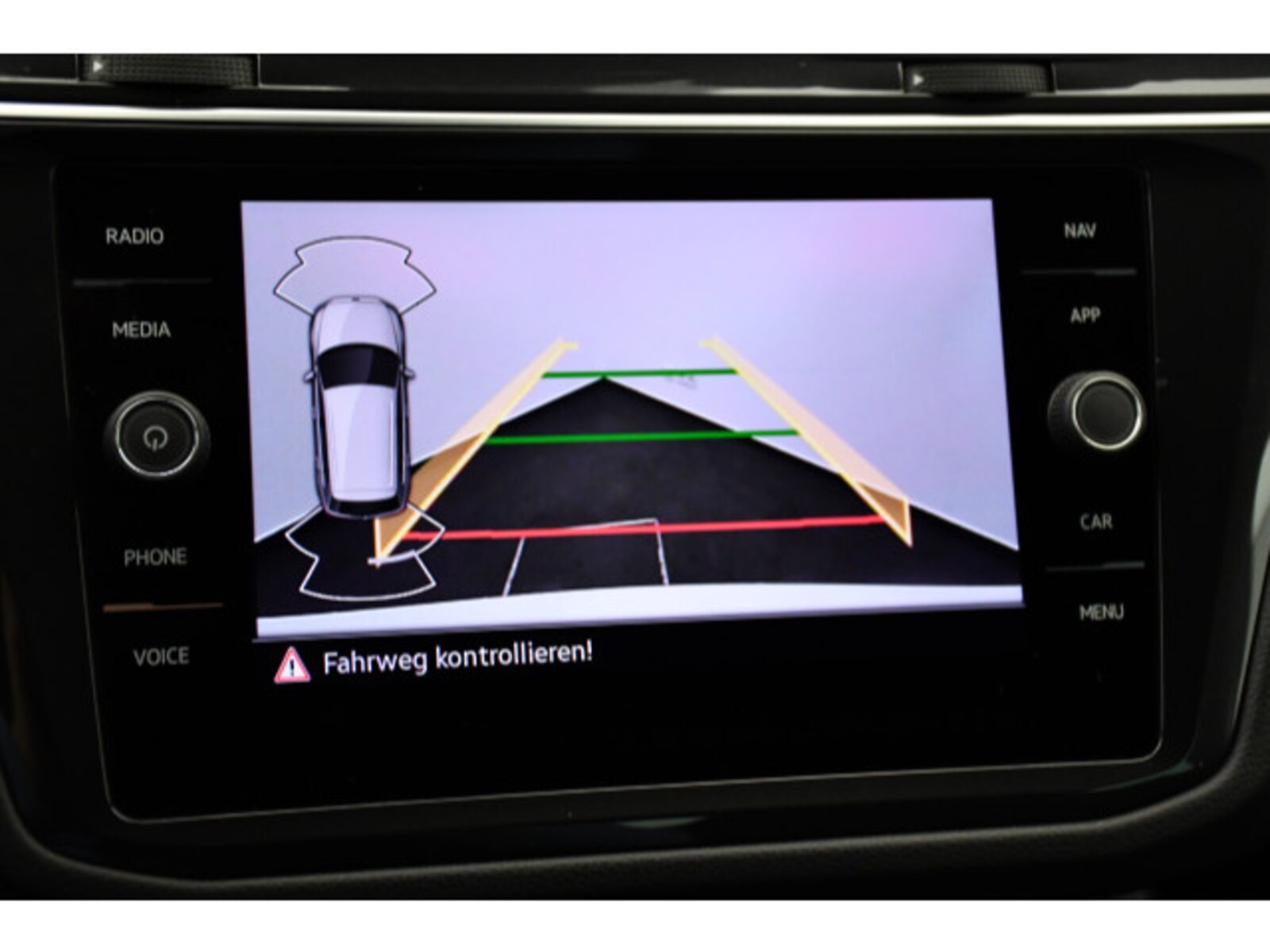 Volkswagen Tiguan – Bild 8