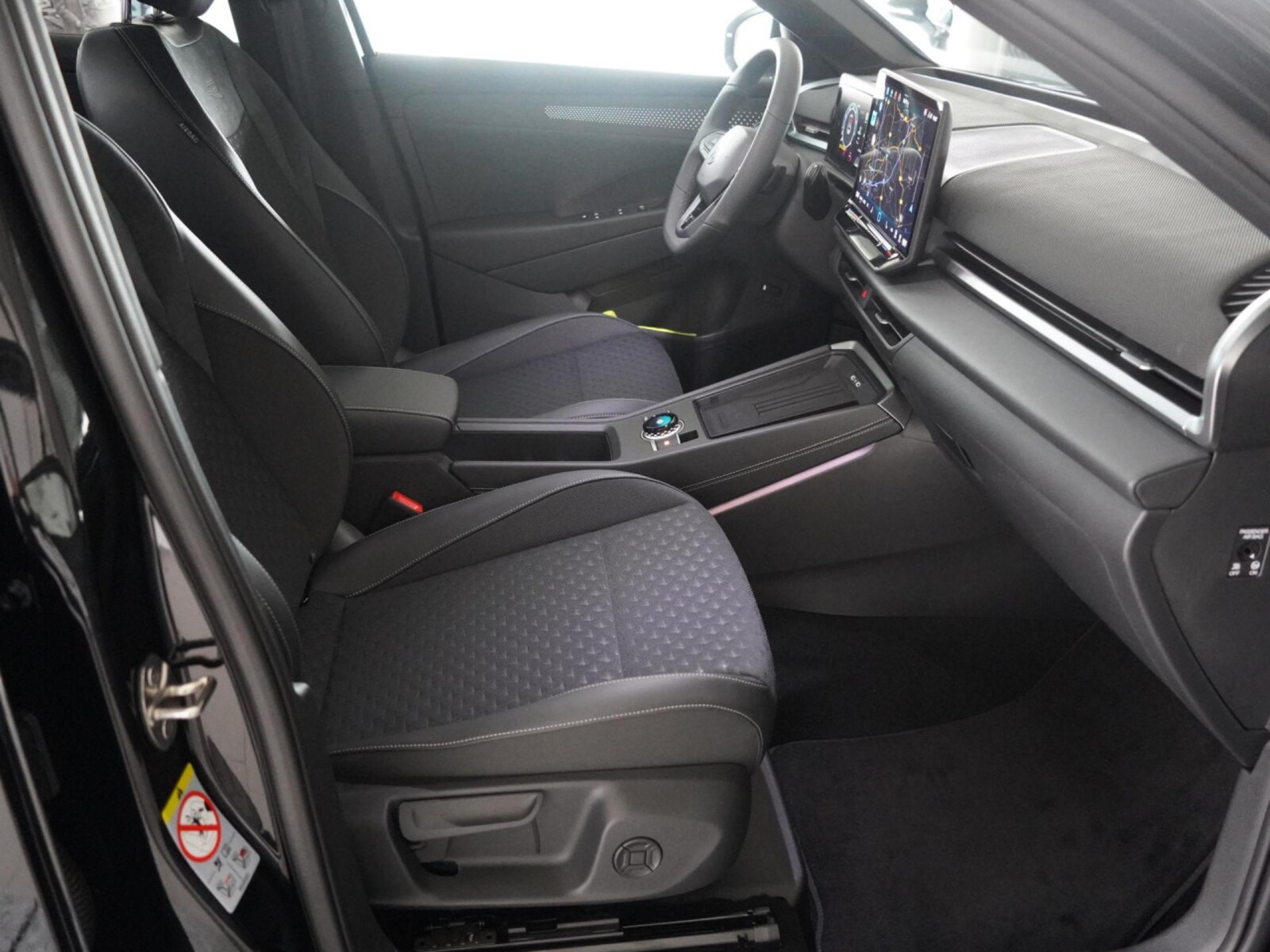 Volkswagen T-Roc – Bild 12