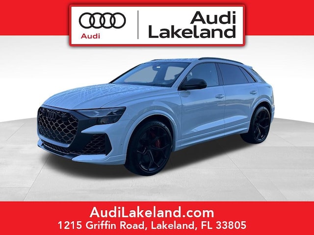 2026 Audi RS Q8 SUV performance