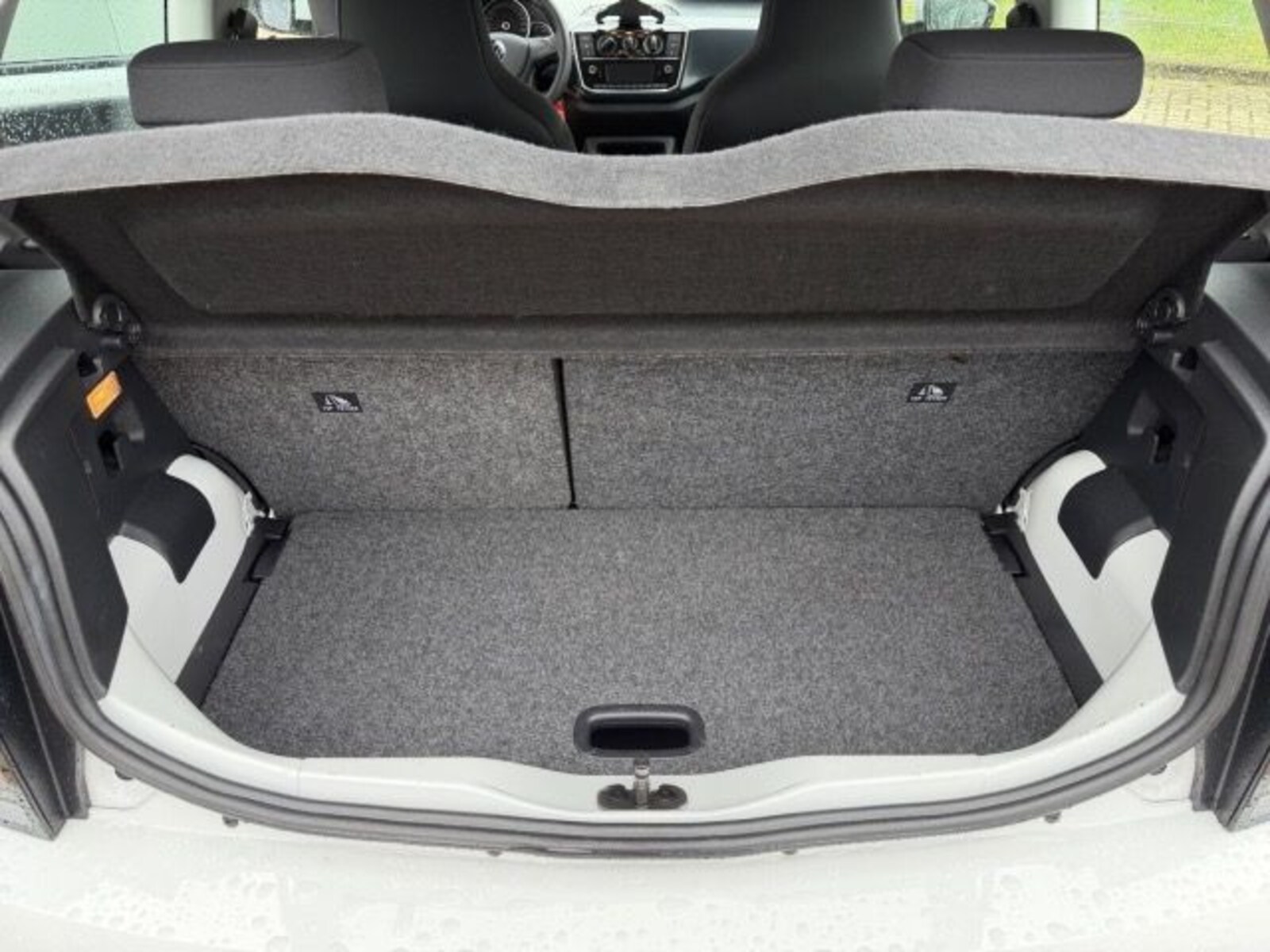 Volkswagen up! – Bild 16