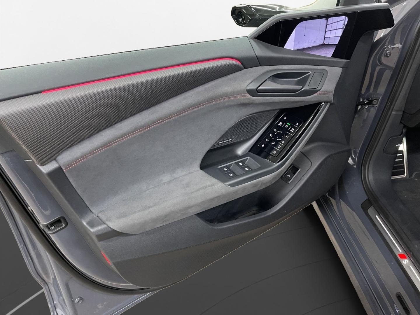 Bild über Audi S6 Avant e-tron e-tron quattro - für weitere Informationen kontaktieren Sie den Audi Partner